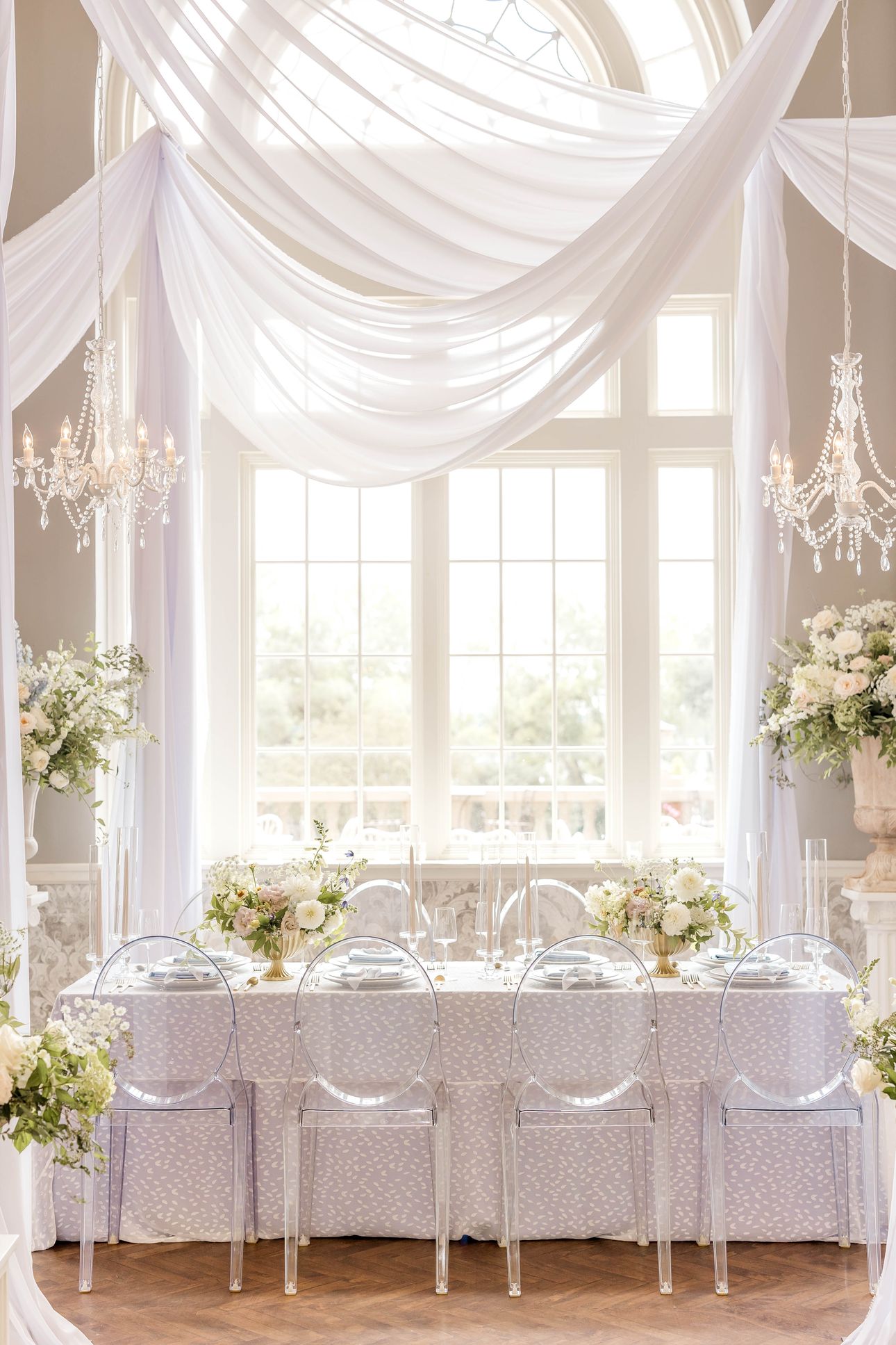 2024-11/minneapolis-Beach-club-wedding-photos-alexandra-robyn-minneapolis-140.jpg