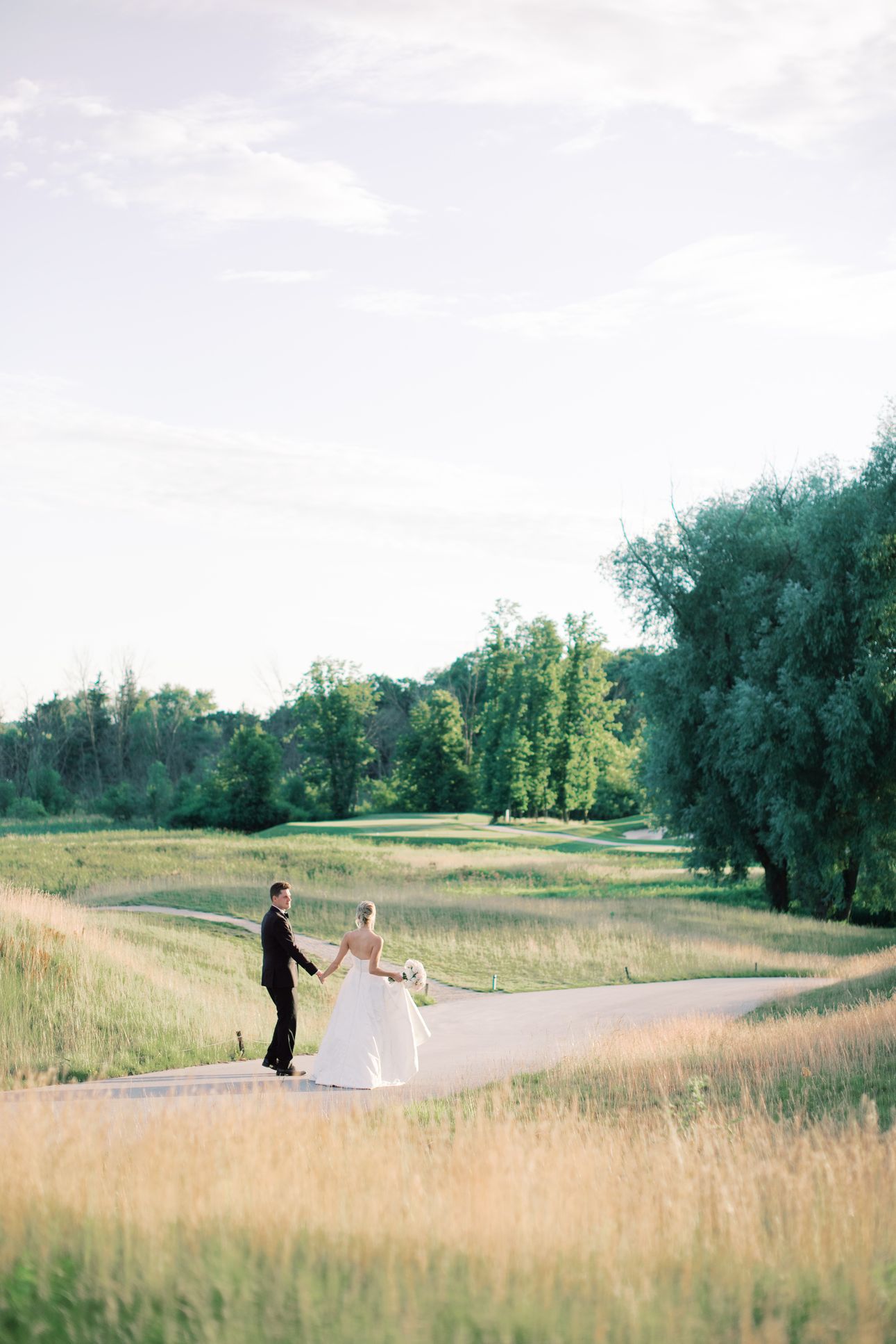 moments at carriage house at lac la belle