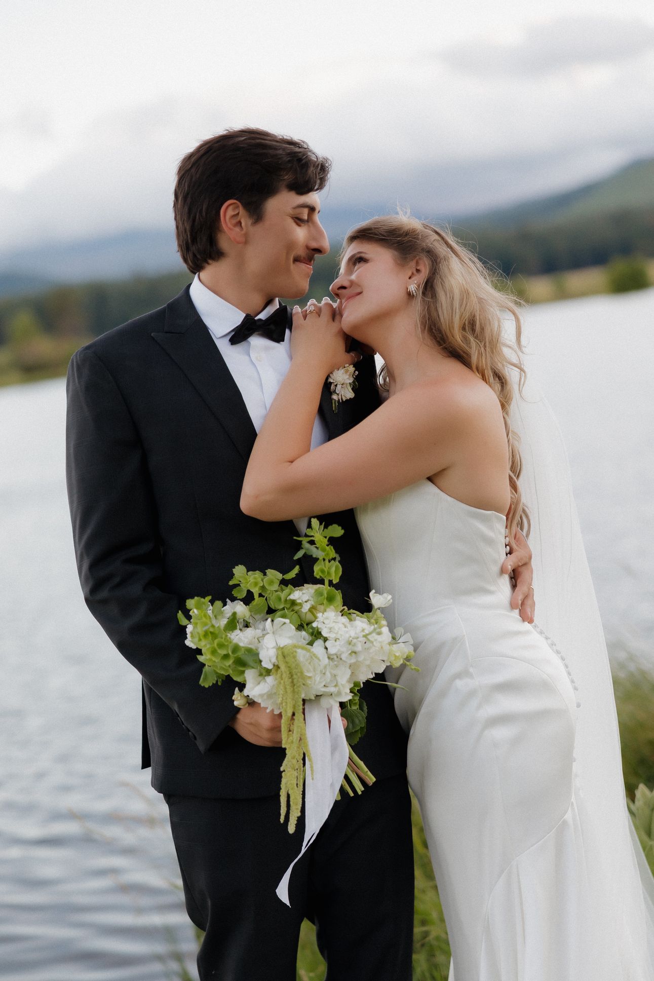 2026-07/Black-butte-ranch-wedding-howie-photography-188.jpg