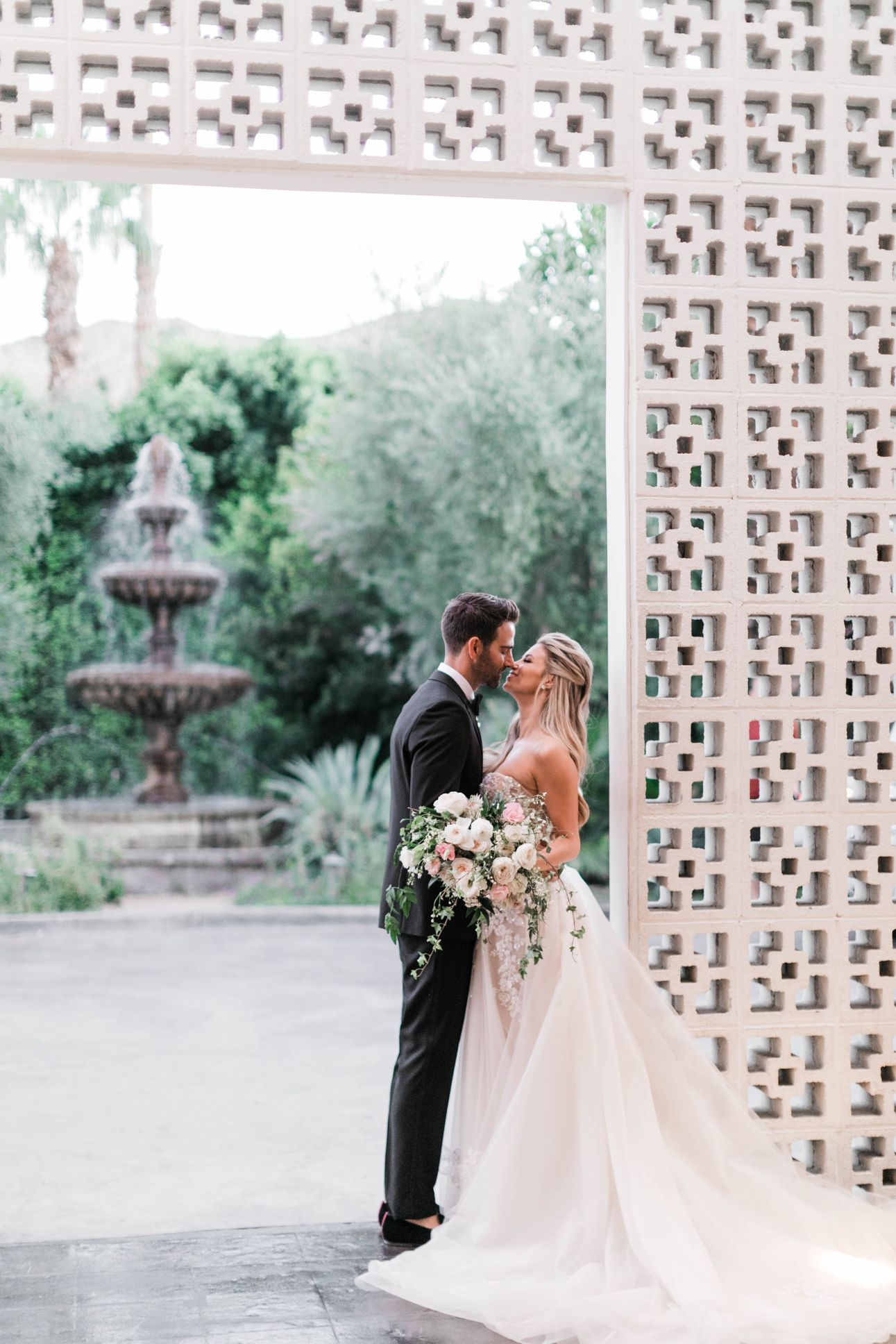 field/sandboxcaliforniaweddingdaycom239elwb01blackmeshcom/2018/image/allodihighlights-135.jpg