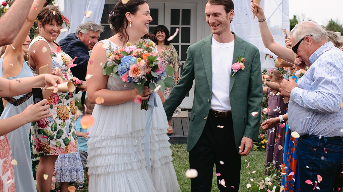 2023-11/walla-walla-backyard-wedding-ren-mckenzie-photography-55.jpg