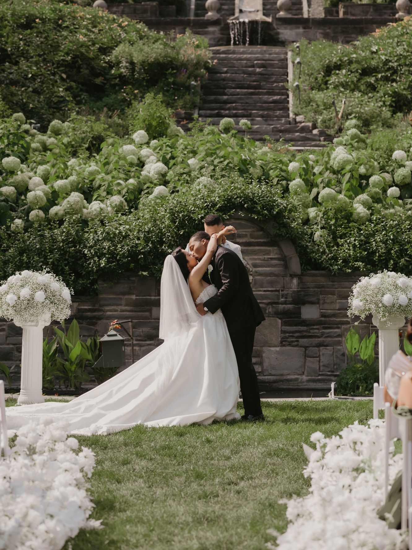 2026-07/TheGaleWedding-241.jpg