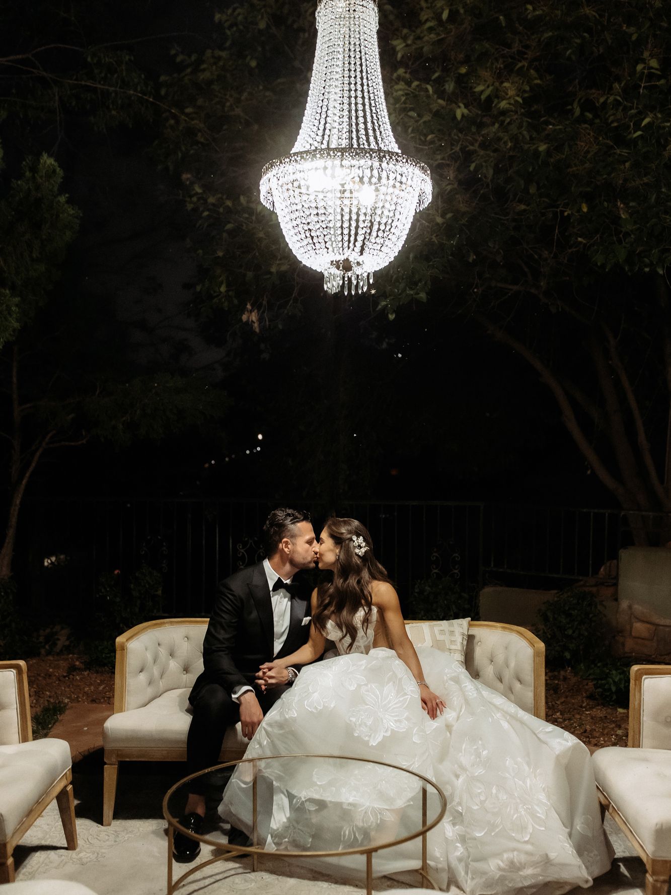 2025-06/Emily+Mike_1235.jpg
