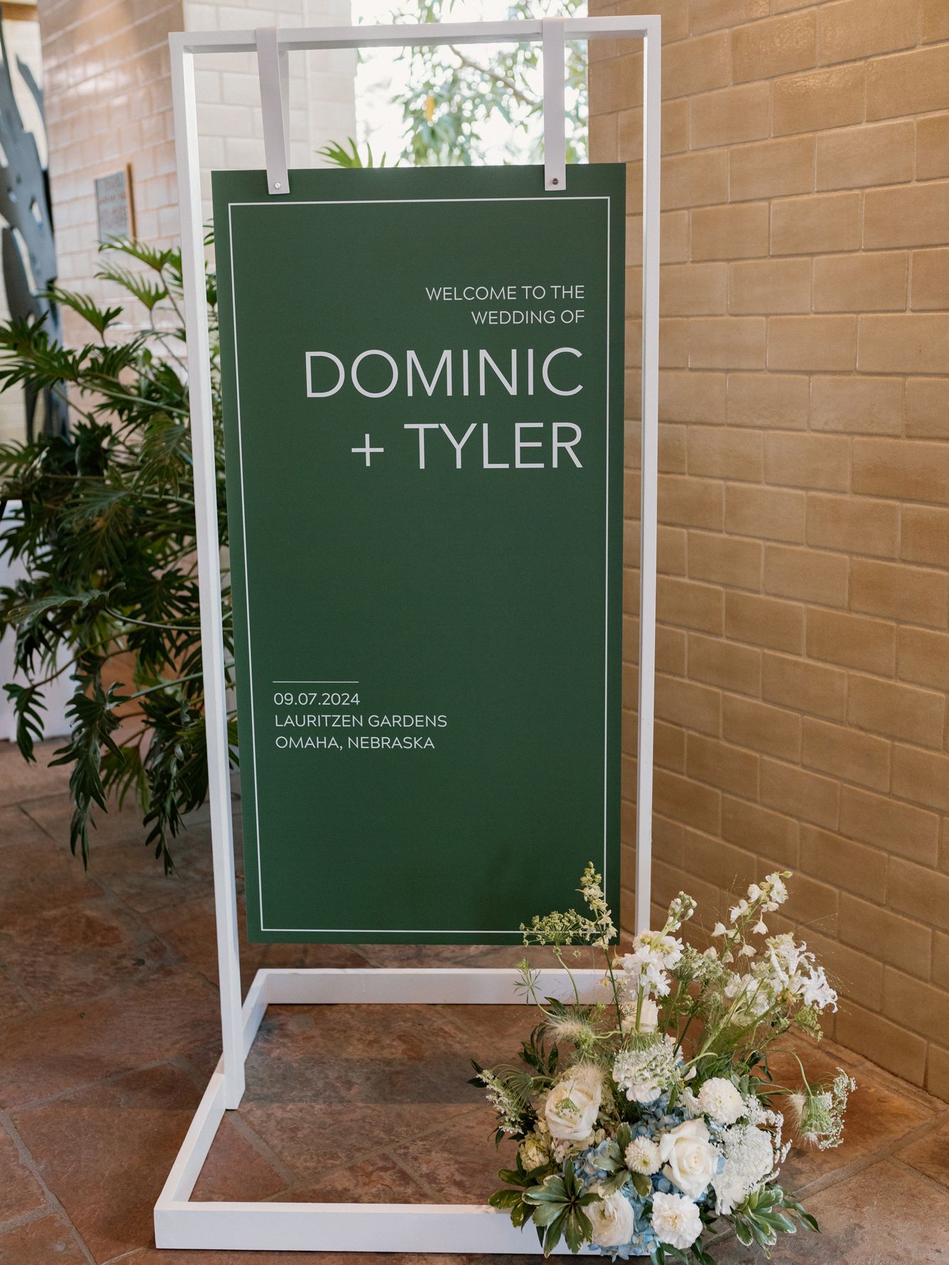 2025-09/Dominic + Tyler | Madison Michelle Photography-714.jpg