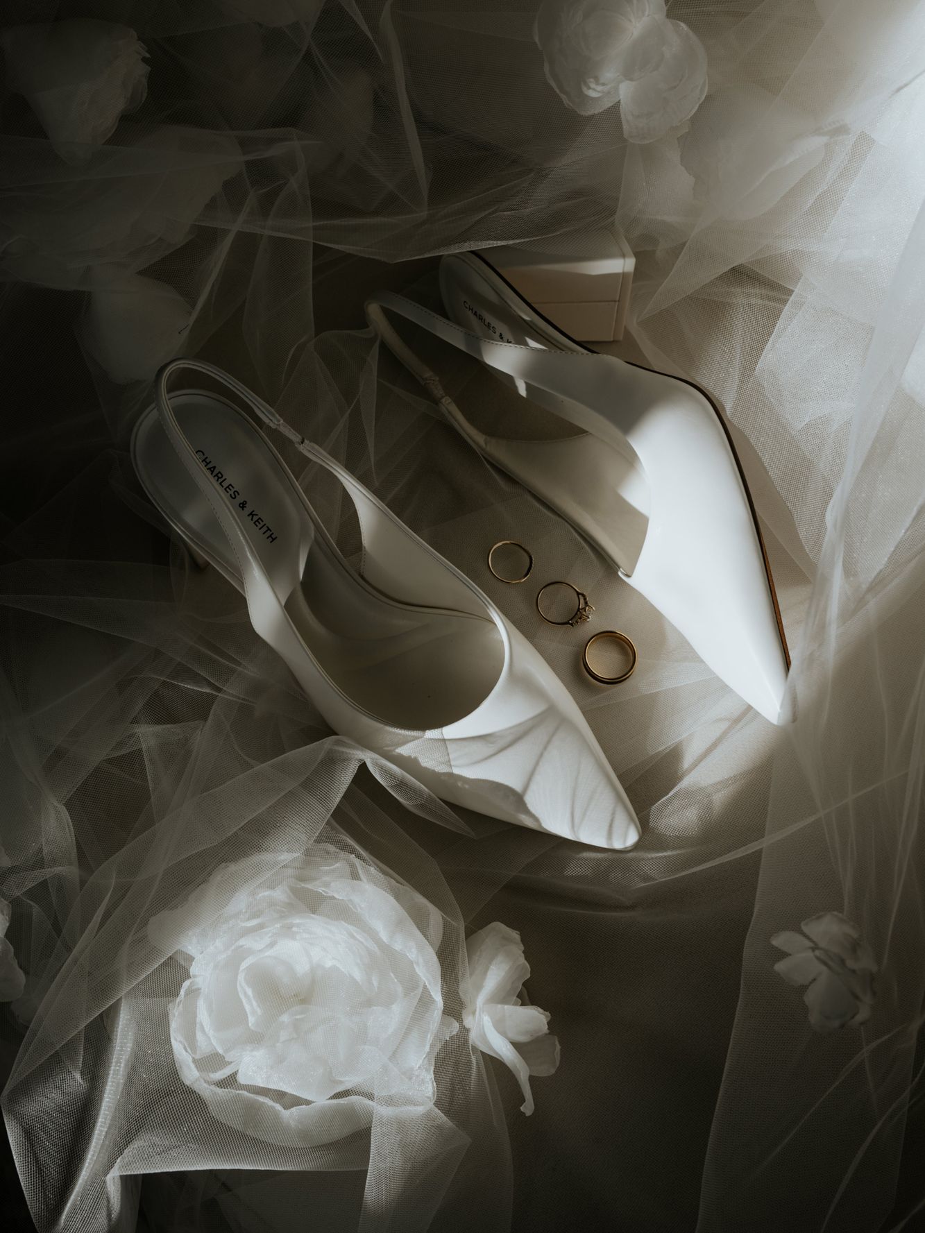 2025-10/TheBarnatBenningtonMagicalWinterWedding-TheTenopirs-TrinJensenPhotography-14.jpg