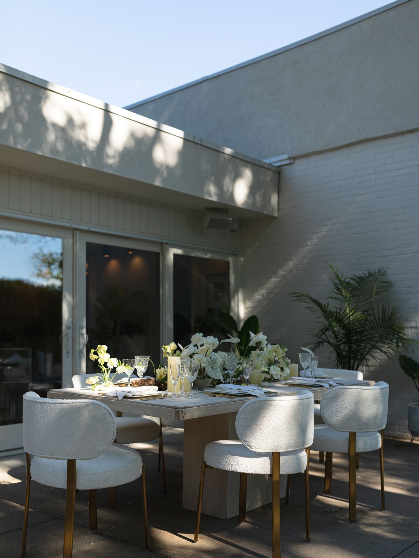 2025-11/PrivateEstateIntimateWeddingEditorial18371.jpg