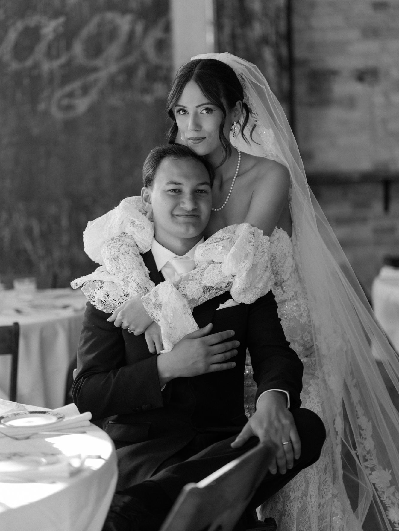 2026-02/vintage-milwaukee-wedding280.jpg