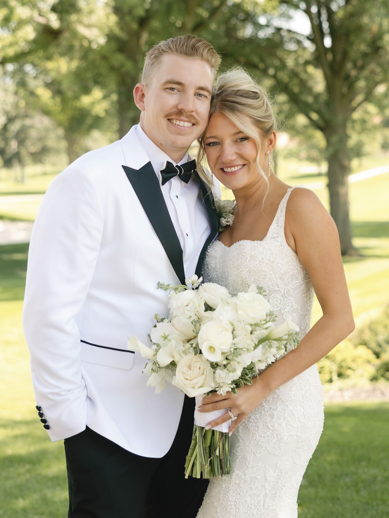 2026-07/TheKlamms-HappyHollowWeddingPhootgraphy-OmahaPhotographer-209.jpg