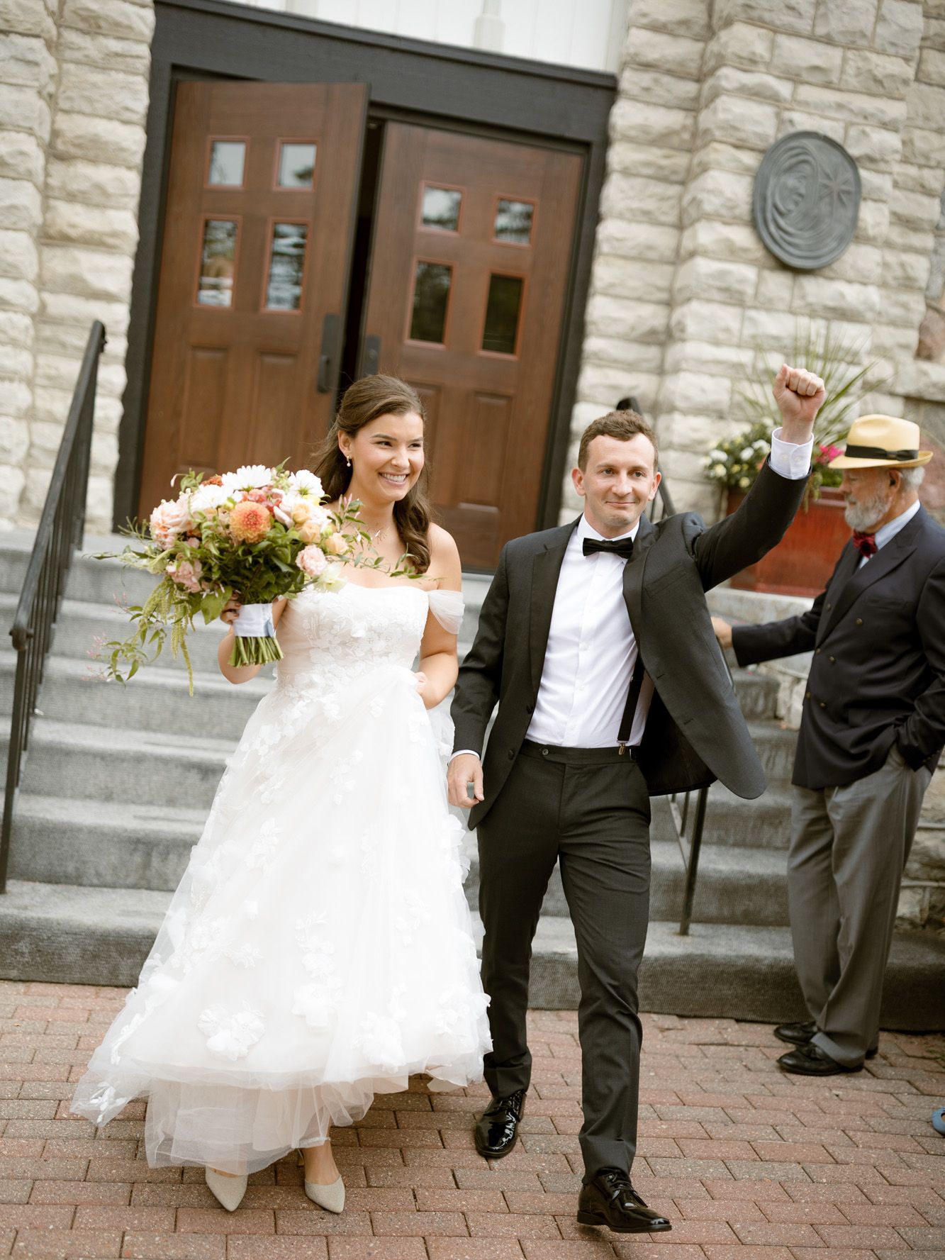 2026-08/Tom & Clare WI Bride9.jpg