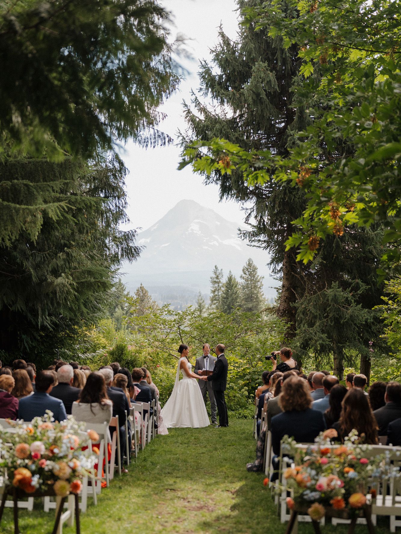 2026-08/oregon-wedding-photographer-50.jpg