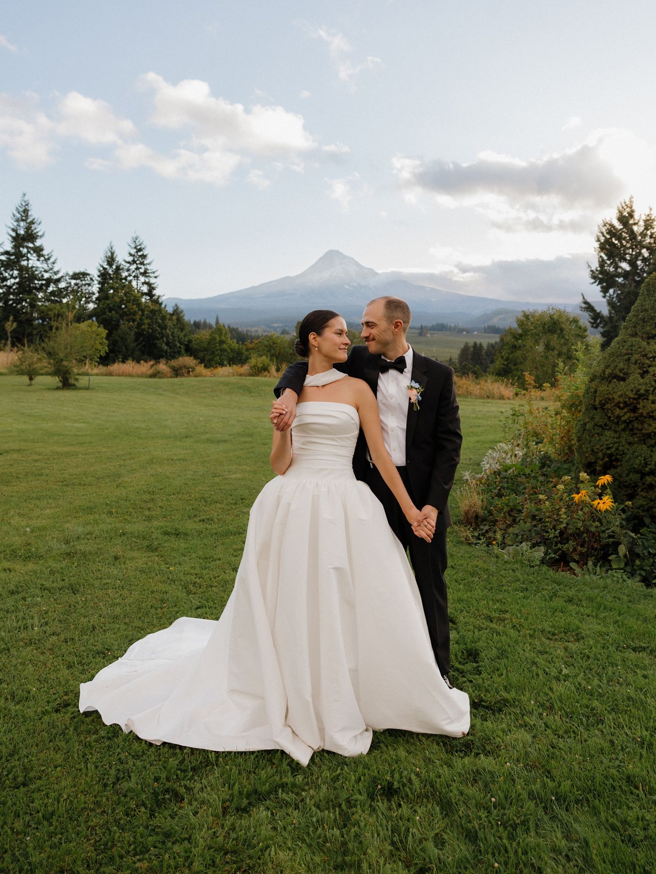 2026-08/oregon-wedding-photographer-691.jpg