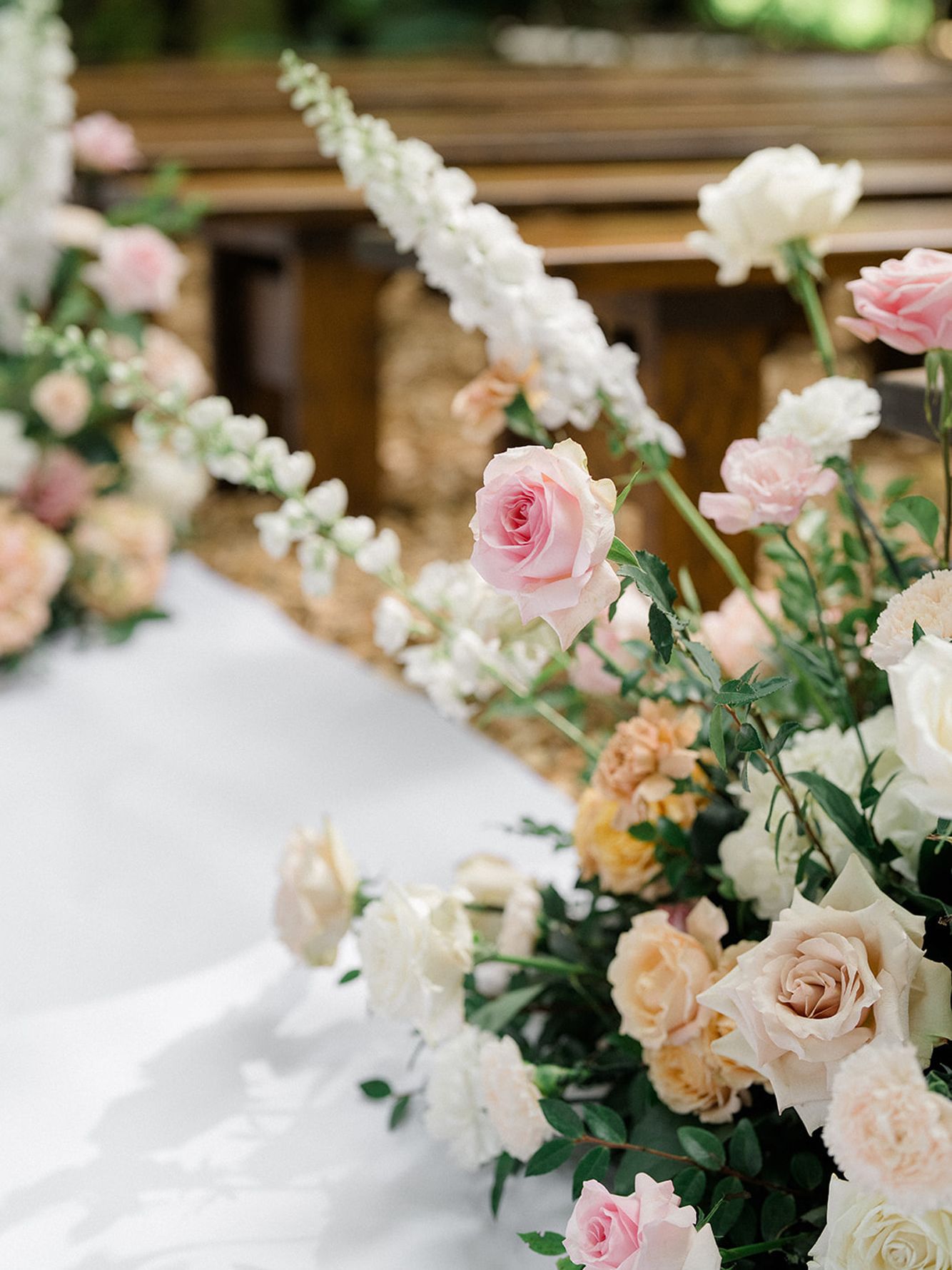 2026-03/JanetLinPhotography_Nikki&Luke-WeddingDay-368_websize.jpg