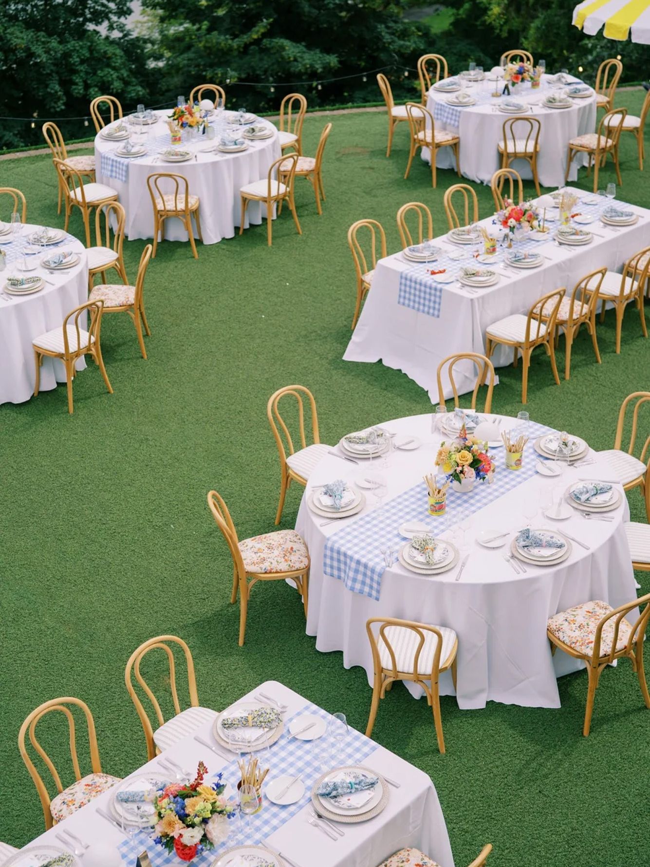 2026-04/040_Admirals+House+outdoor+Seattle+wedding+with+Valley+and+Co+colorful+Italian+style.jpg.jpg