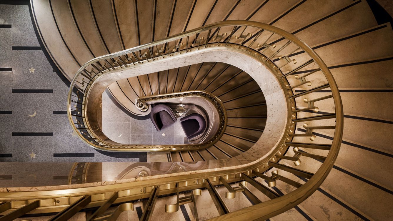 tx-msptr-msptr-staircase-hor-5370-11049_Wide-Hor.jpg