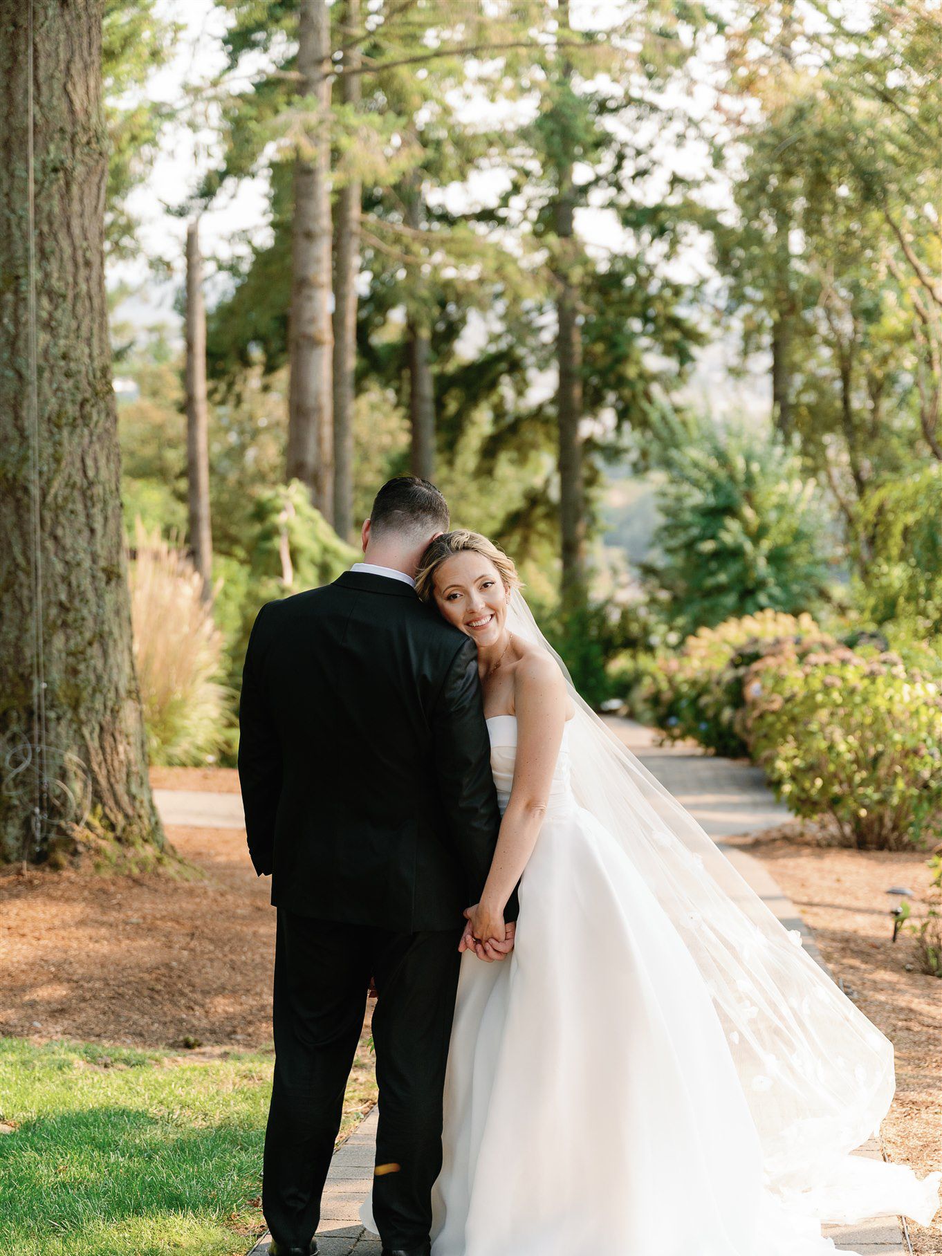 2024-02/Portland Wedding Photographer-171.jpg