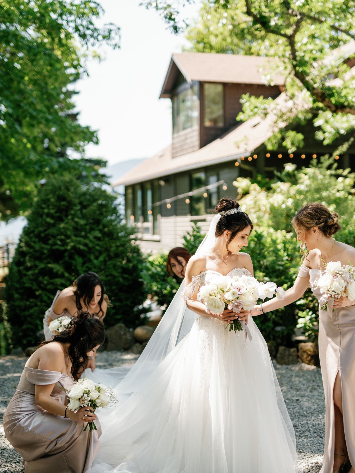 2024-01/Portland Wedding Photographer-11.jpg