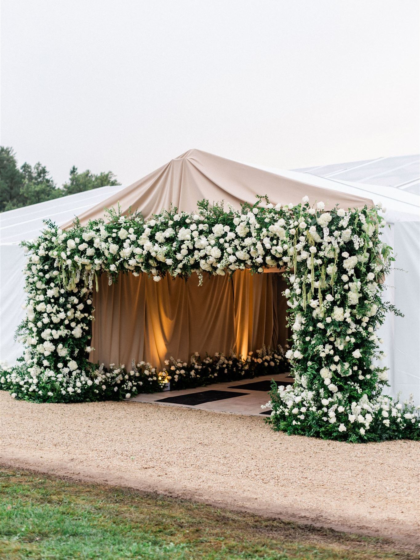 2023-07/Private Estate Ranch Wedding-Valorie Darling Photography-1240-VKD15154_websize.jpg