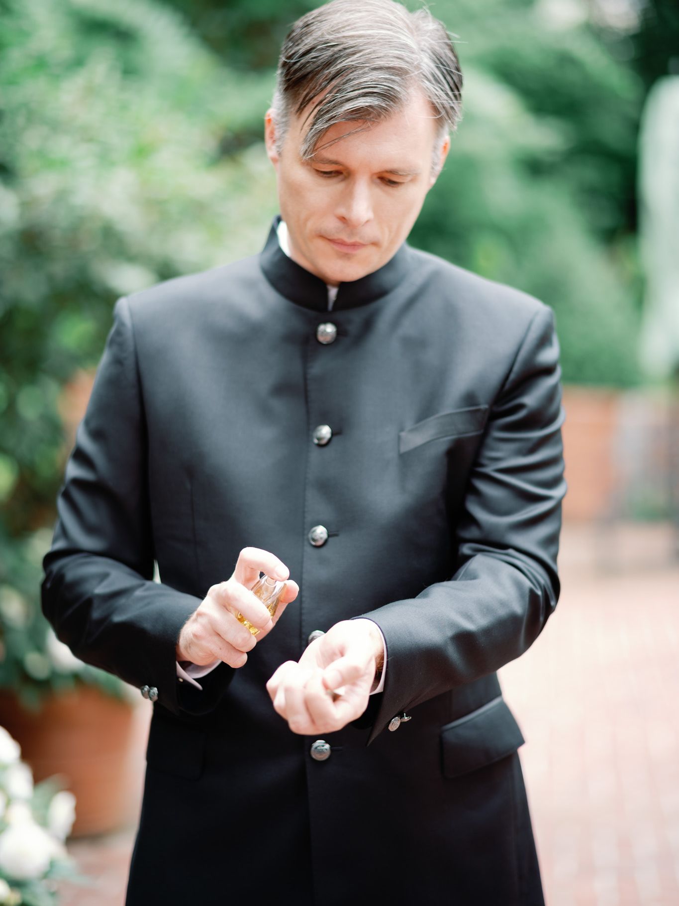 2023-08/Groom-Getting-Ready-08.jpg