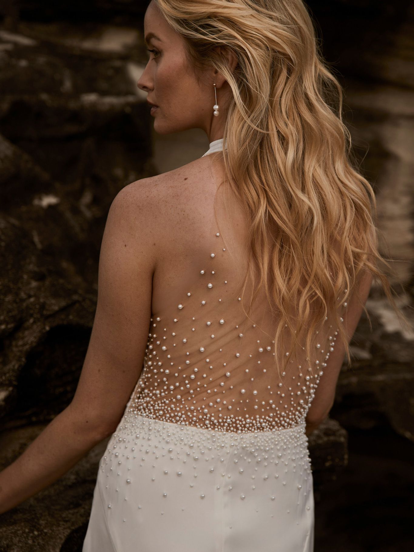 2023-10/Moira Hughes Alchemy 'The Ode' Halterneck Bridal Gown with Pearl Back .jpg