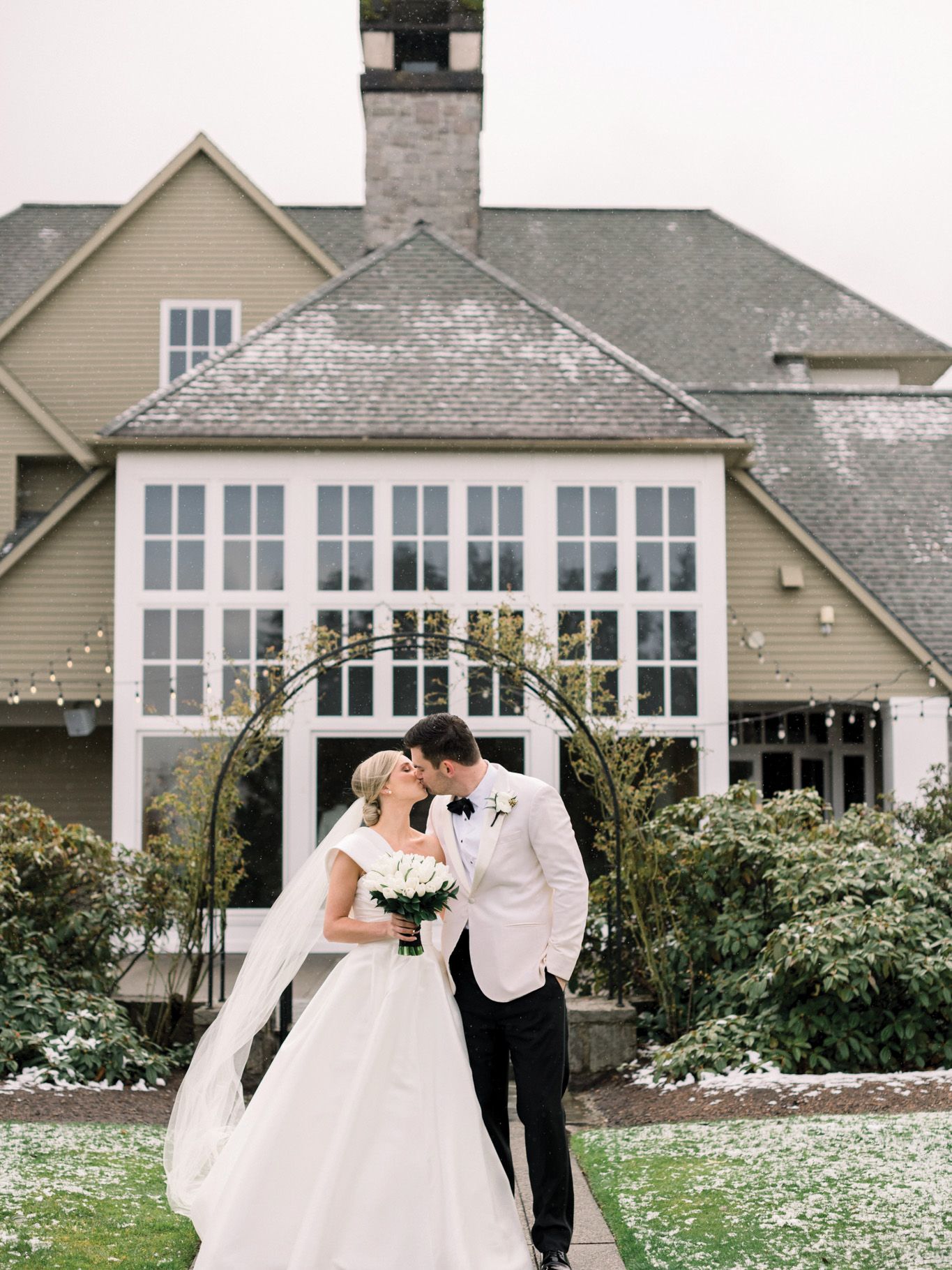 2024-01/StinsonWed-190.jpg