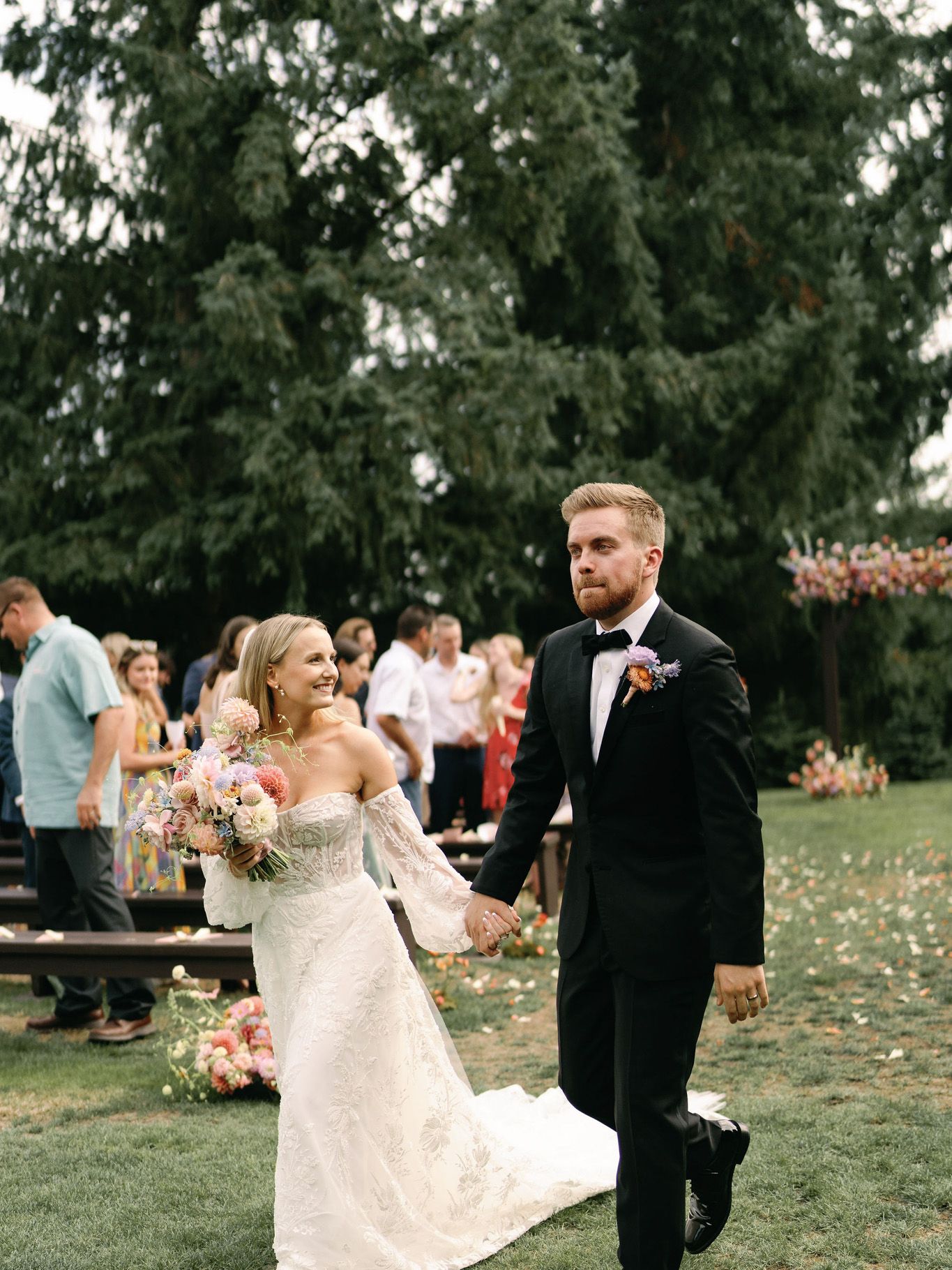 2024-01/nwfilmco-annieandmitchell-ceremony-219.jpg