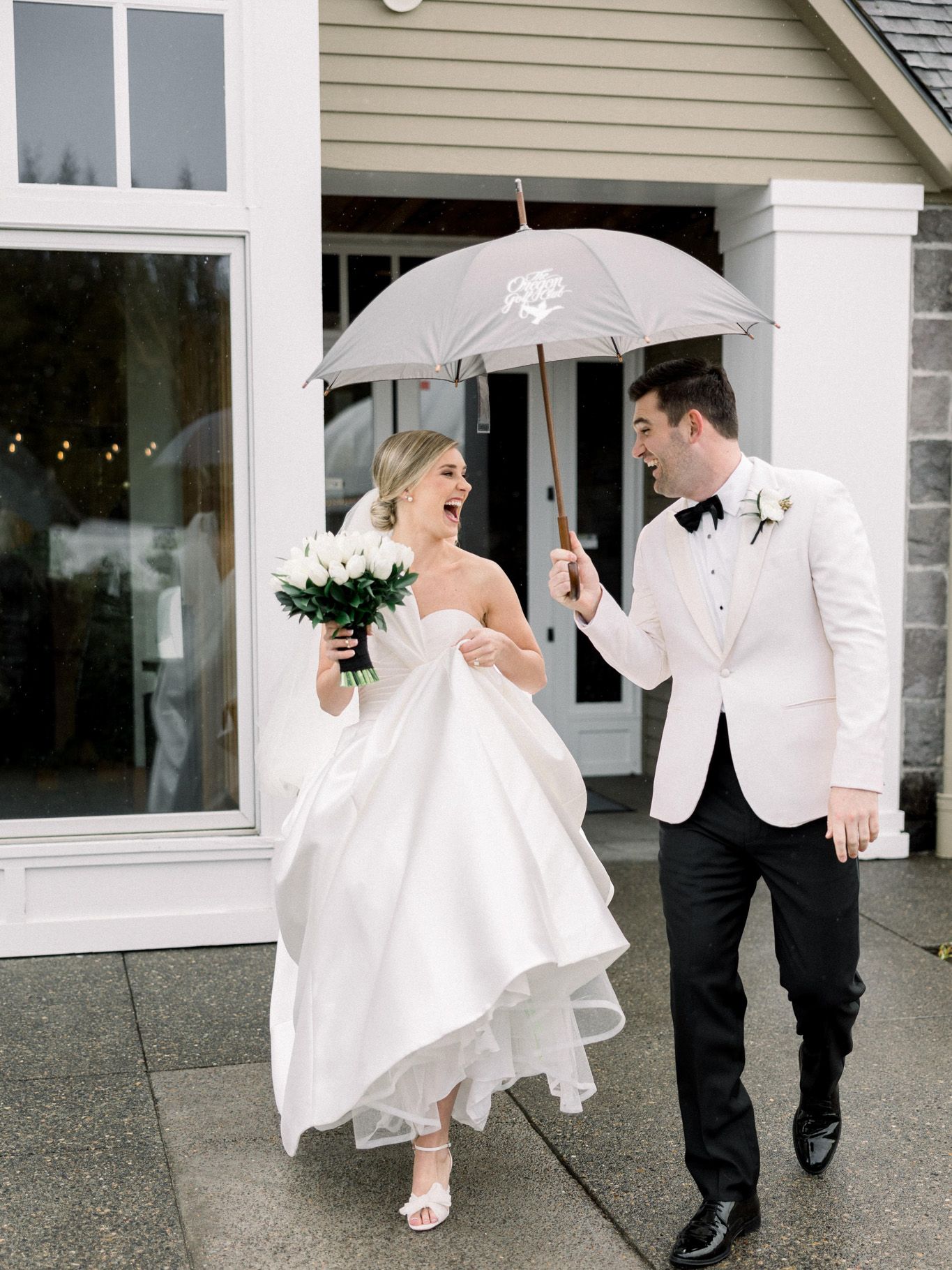 2024-01/annasbridal.jpg