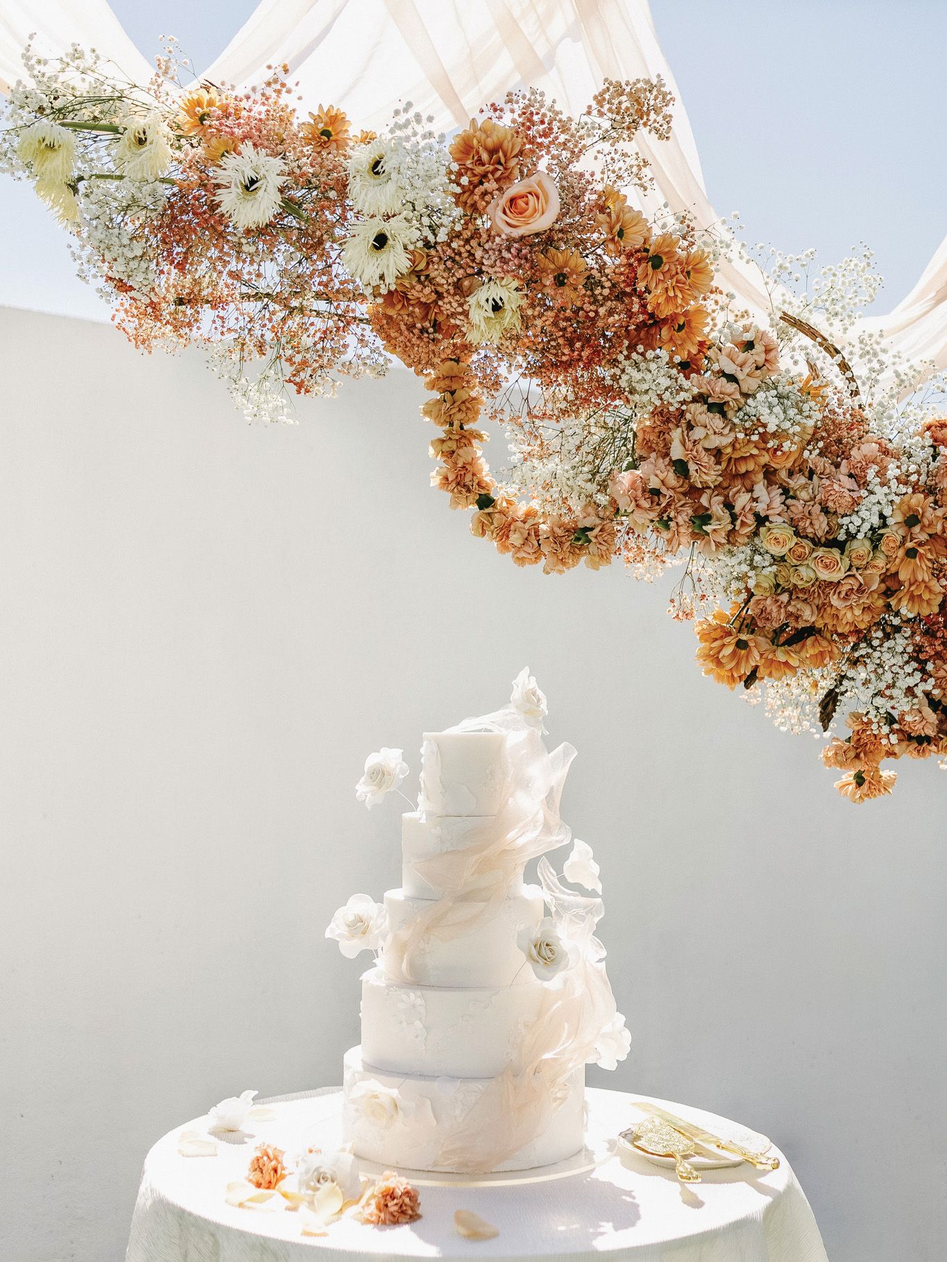 2024-01/Arizona Bride - Cake Editorial-8168-3.jpg