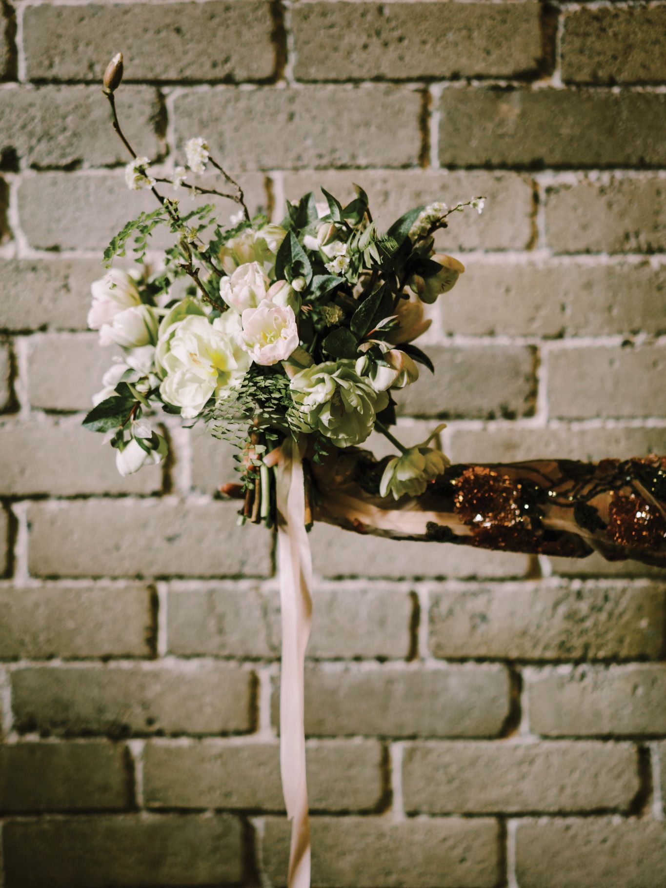 2024-01/within-sodo-styled-shoot-heartfelt-sentiment-2023-00411.jpg