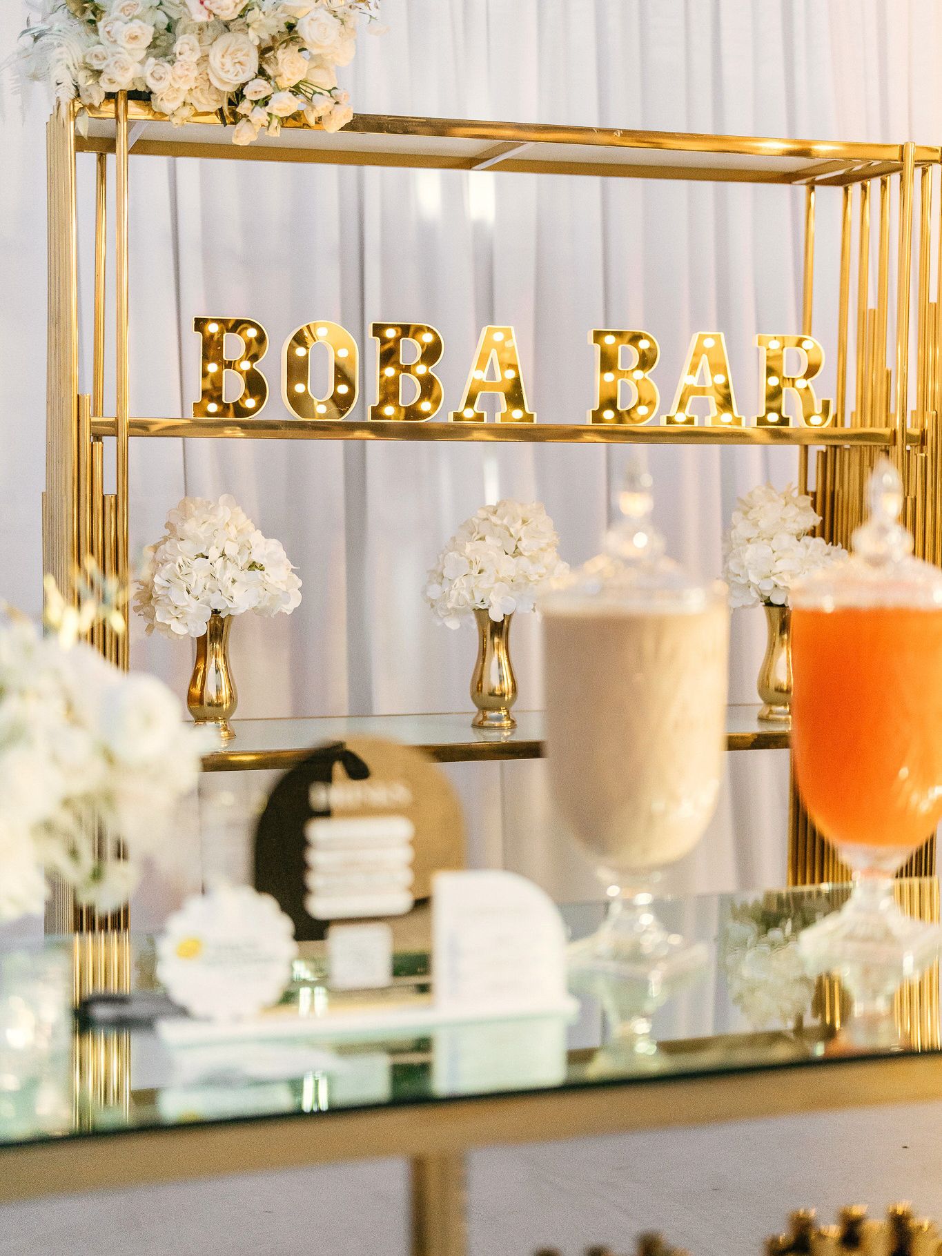 2024-02/VENUE_BY_THREE_PETALS_HUNTINGTON_BEACH_CALIFORNIA_WEDDING_PHOTOGRAPHY_ANH&ALAN_ENCOR_STUDIO_C2-245.jpg