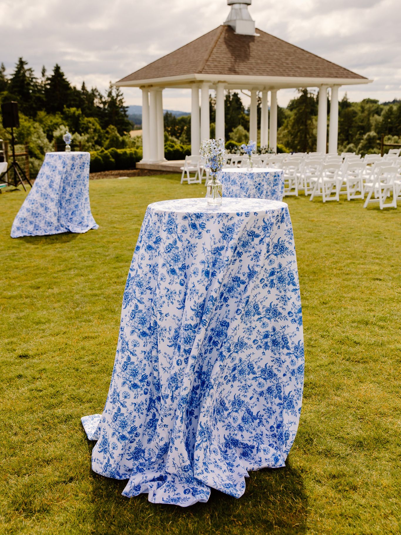 2024-07/Dusty Blue Wedding at Oswego Hills Winery-KMT Photos-544.jpg