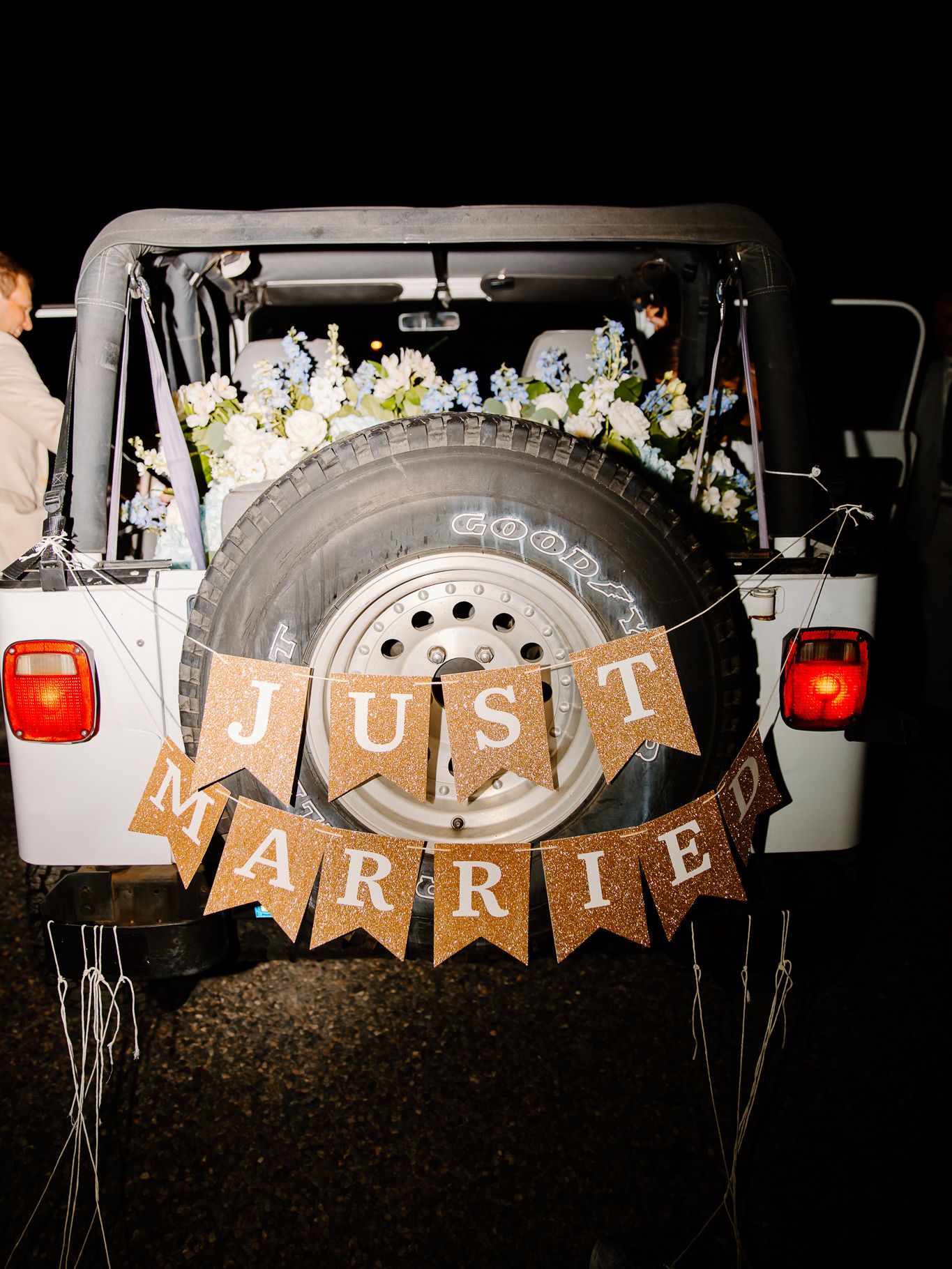 2024-07/Dusty Blue Wedding at Oswego Hills Winery-KMT Photos-1454.jpg