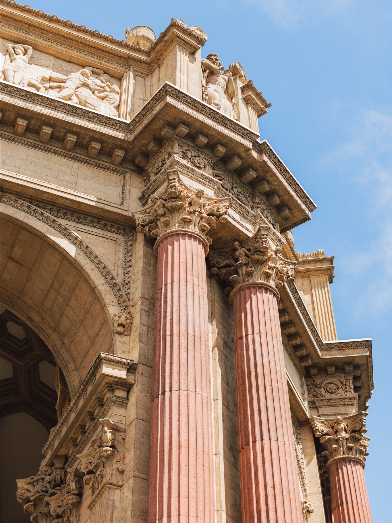 2025-02/palace-of-fine-arts-gallery-308-wedding-emily-louis-ashley-carlascio-photography-0246.jpg