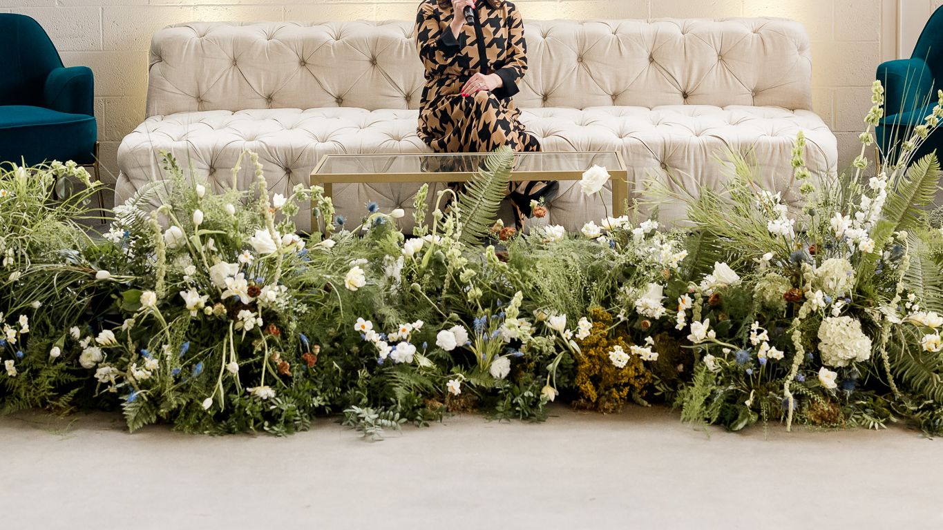 2024-04/alexandra-robyn-photo-design-mn-bride-event-177.jpg
