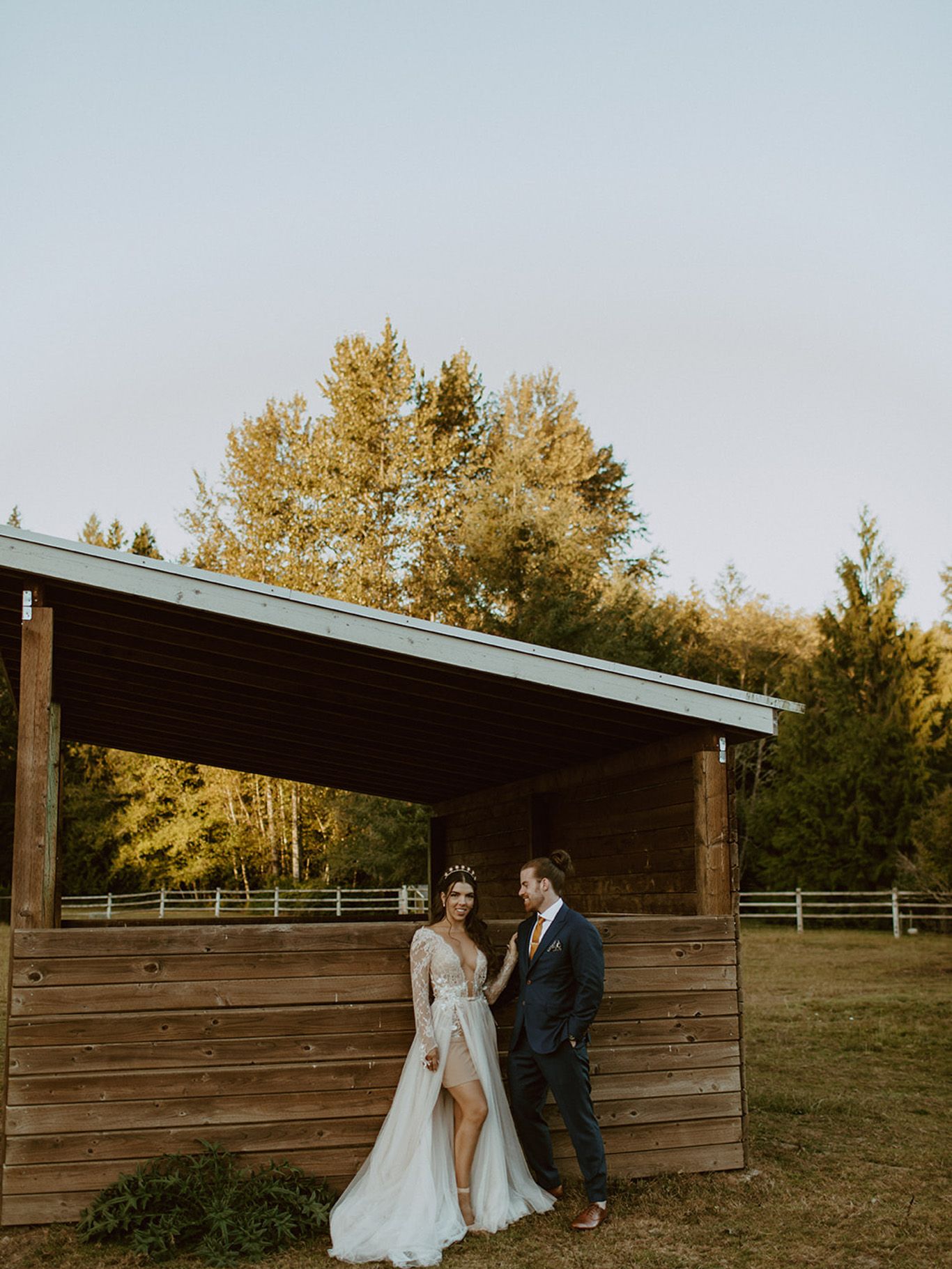 2023-09/Graybridge Venue Sultan, WA Micro Wedding Elopement Photography Backcountry Bohemians-59_websize.jpg