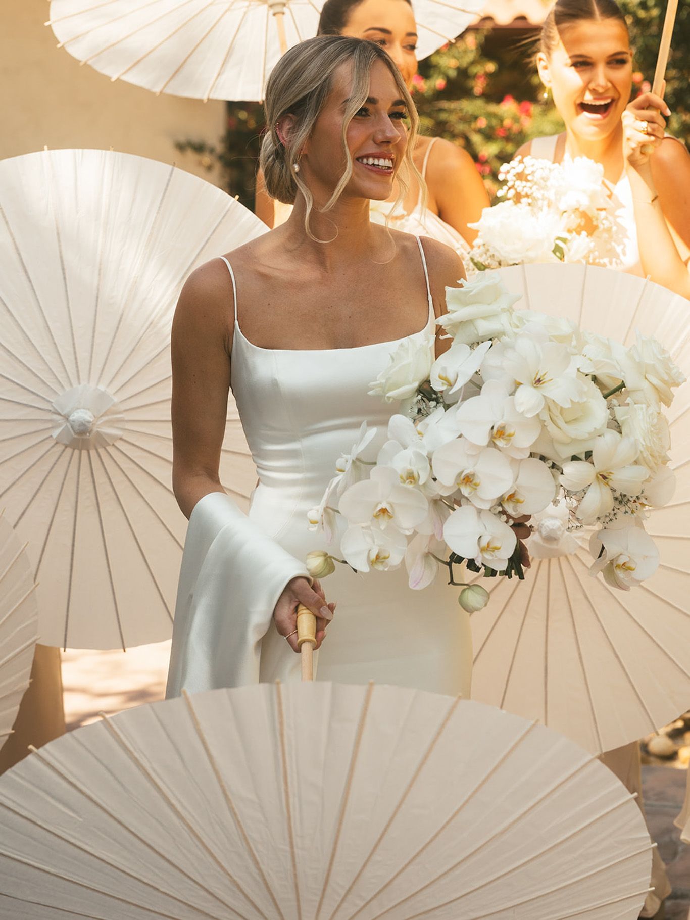 2023-09/los-angeles-hummingbird-nest-ranch-wedding-jessica-samson-reinhart-california-19.jpg