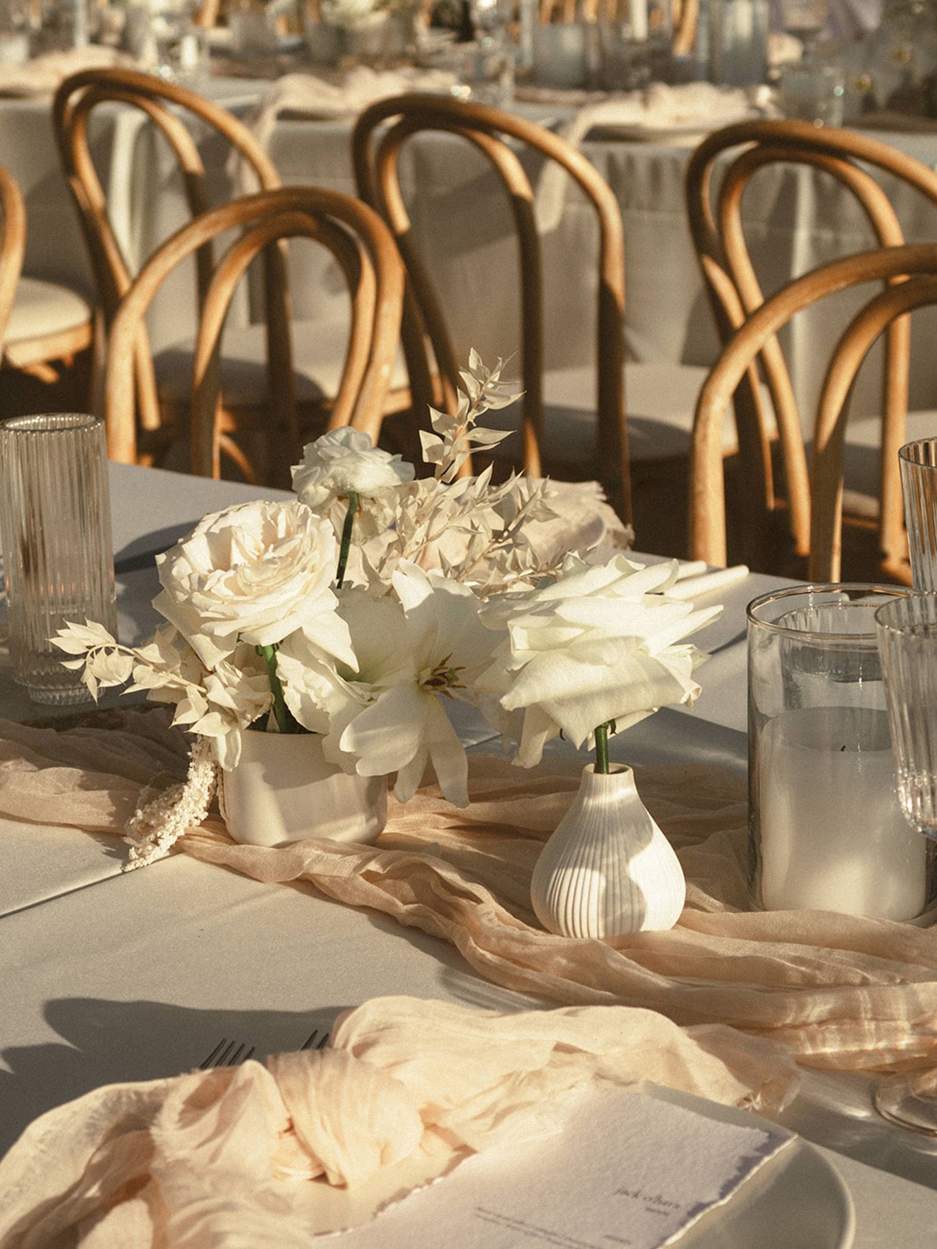 2023-09/hummingbird-nest-ranch-los-angeles-california-romantic-modern-wedding-film-timeless-81.jpg