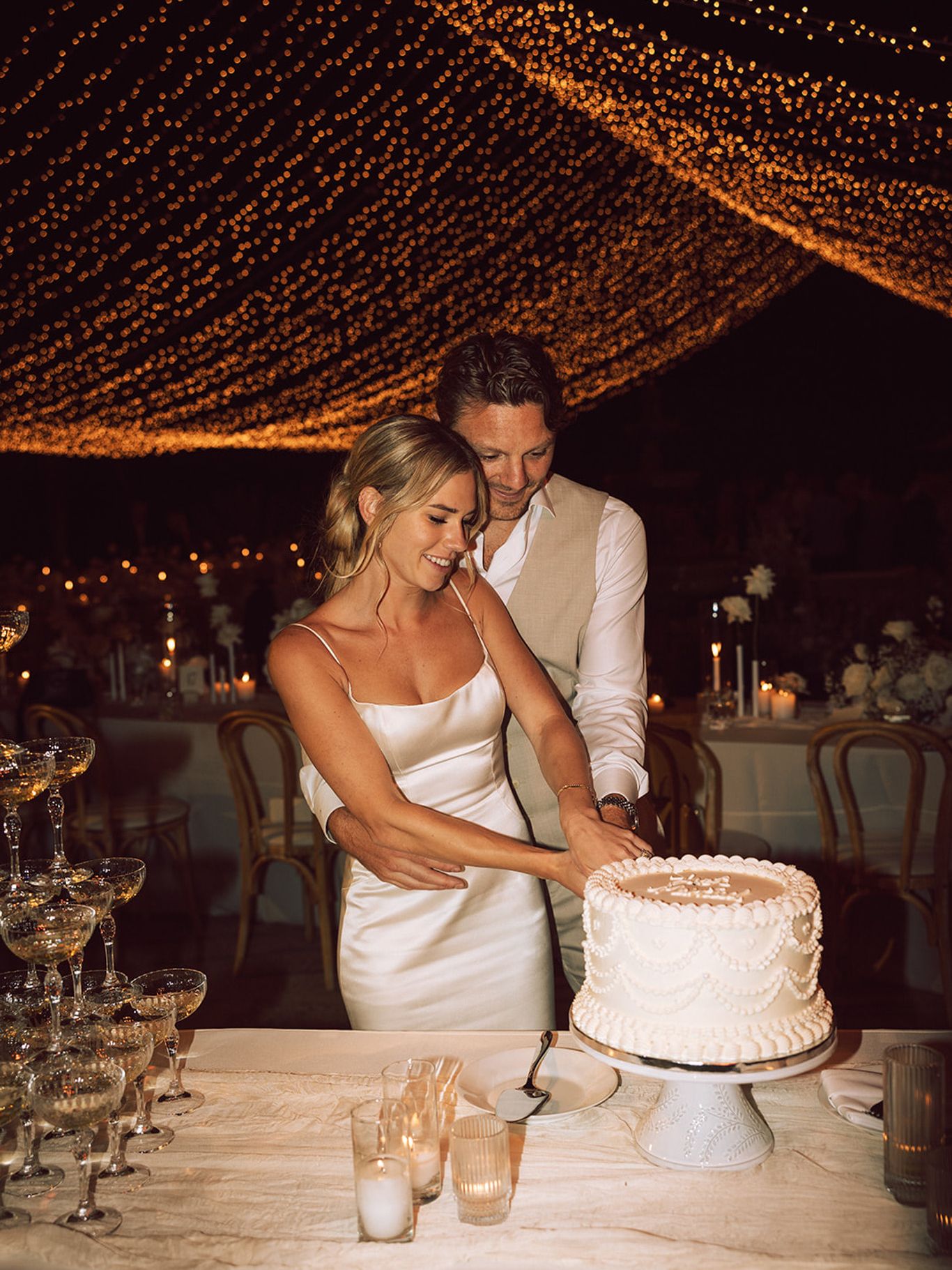 2023-09/hummingbird-nest-ranch-los-angeles-california-romantic-modern-wedding-film-timeless-1135_0.jpg
