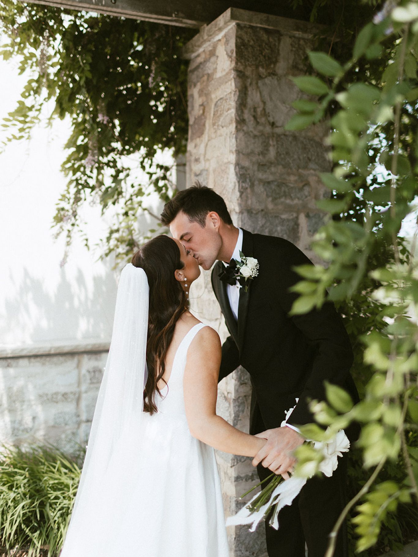 2023-09/s+b bride + groom-27.jpg