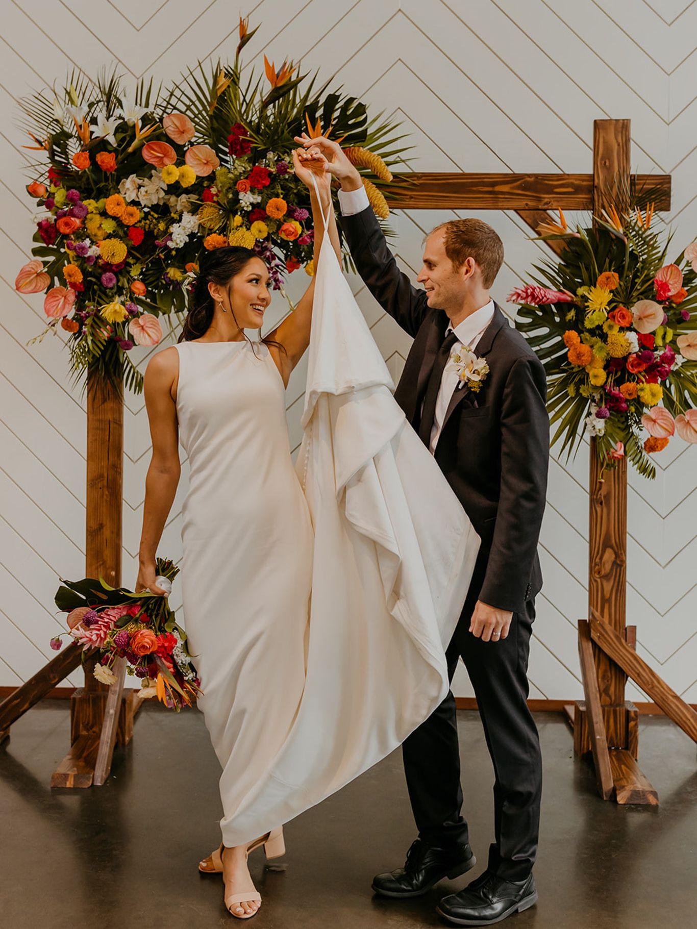 2023-09/Saint Irenes Wedding-KMT Photos-Kiilani and Kyle-1105.jpg