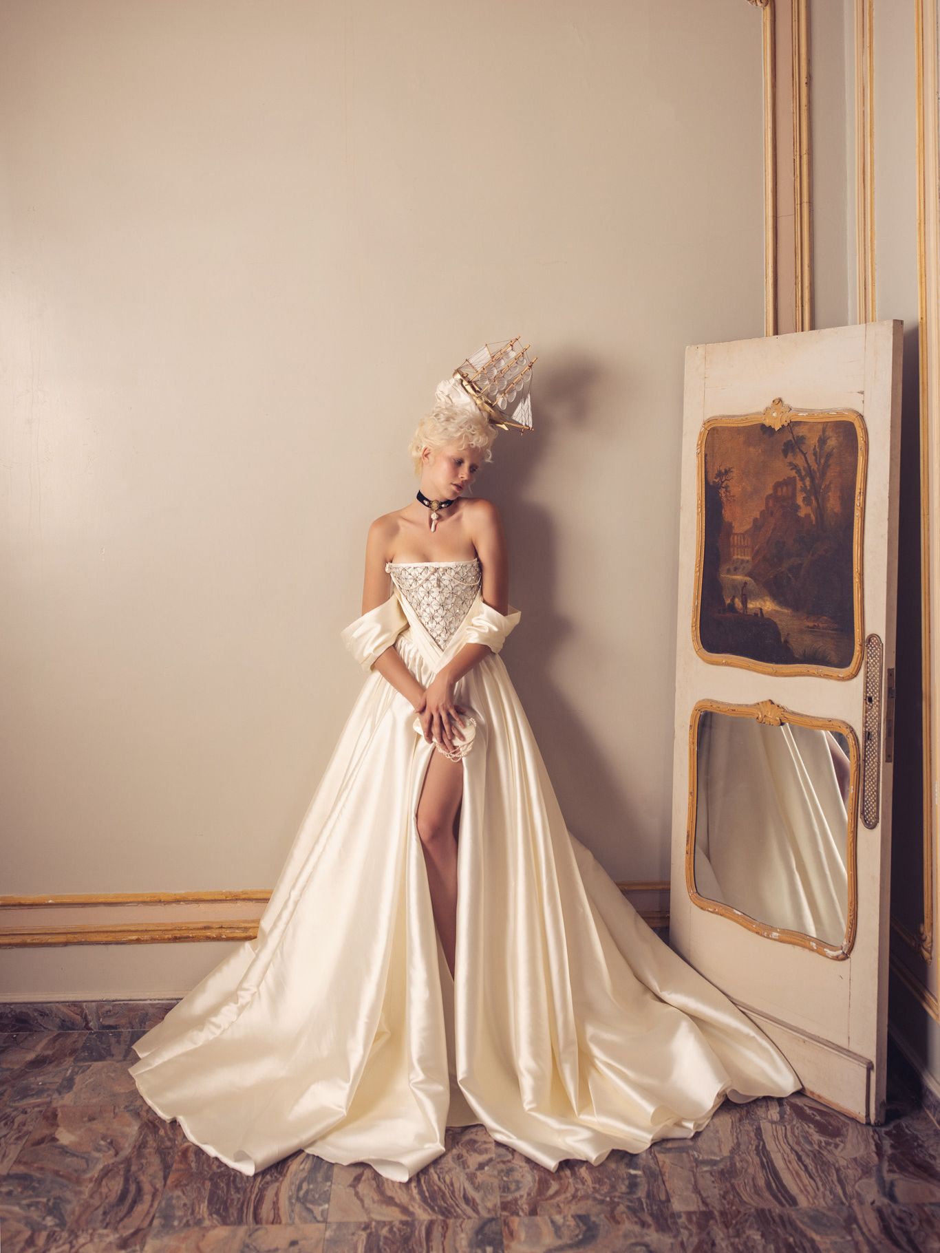 2023-10/Kim Kassas Couture_Your Majesty_Josephine 1.jpg