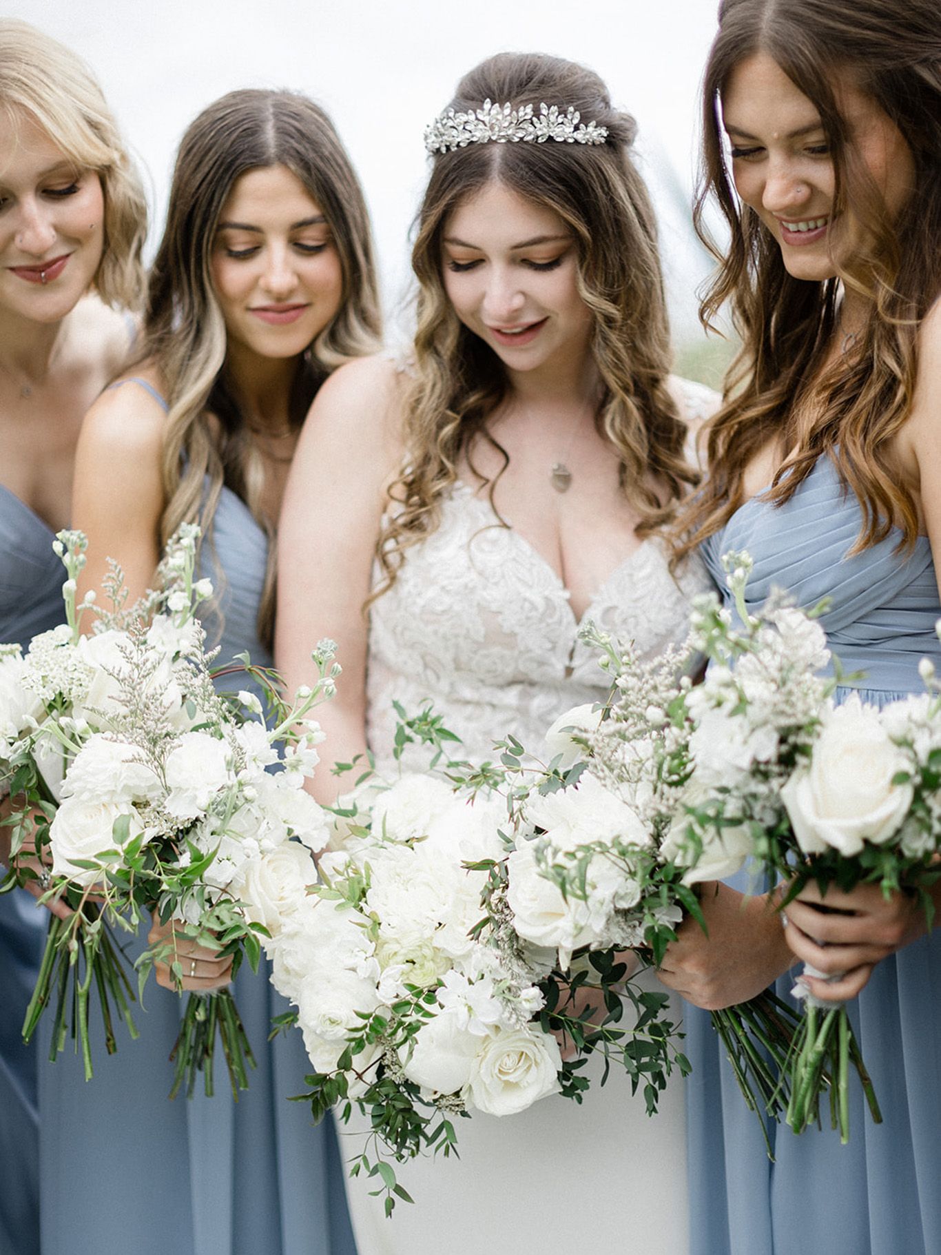 2023-12/lbmacofsky-wedding-566.jpg