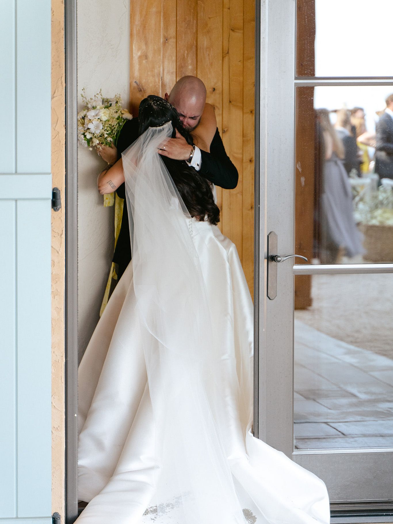2024-01/black-walnut-vineyard-wedding-andrea-jon382.jpg