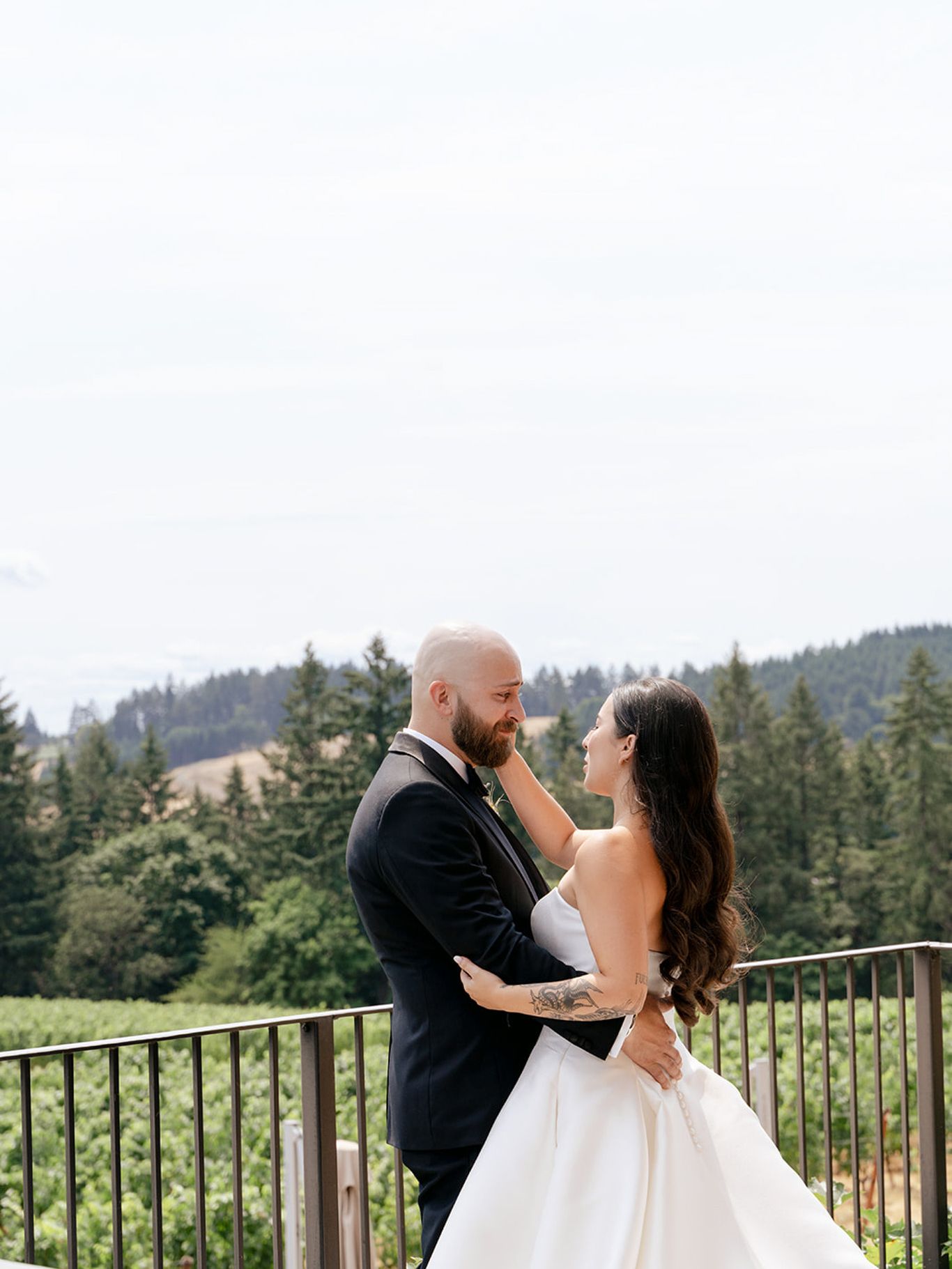 2024-01/black-walnut-vineyard-wedding-andrea-jon095.jpg