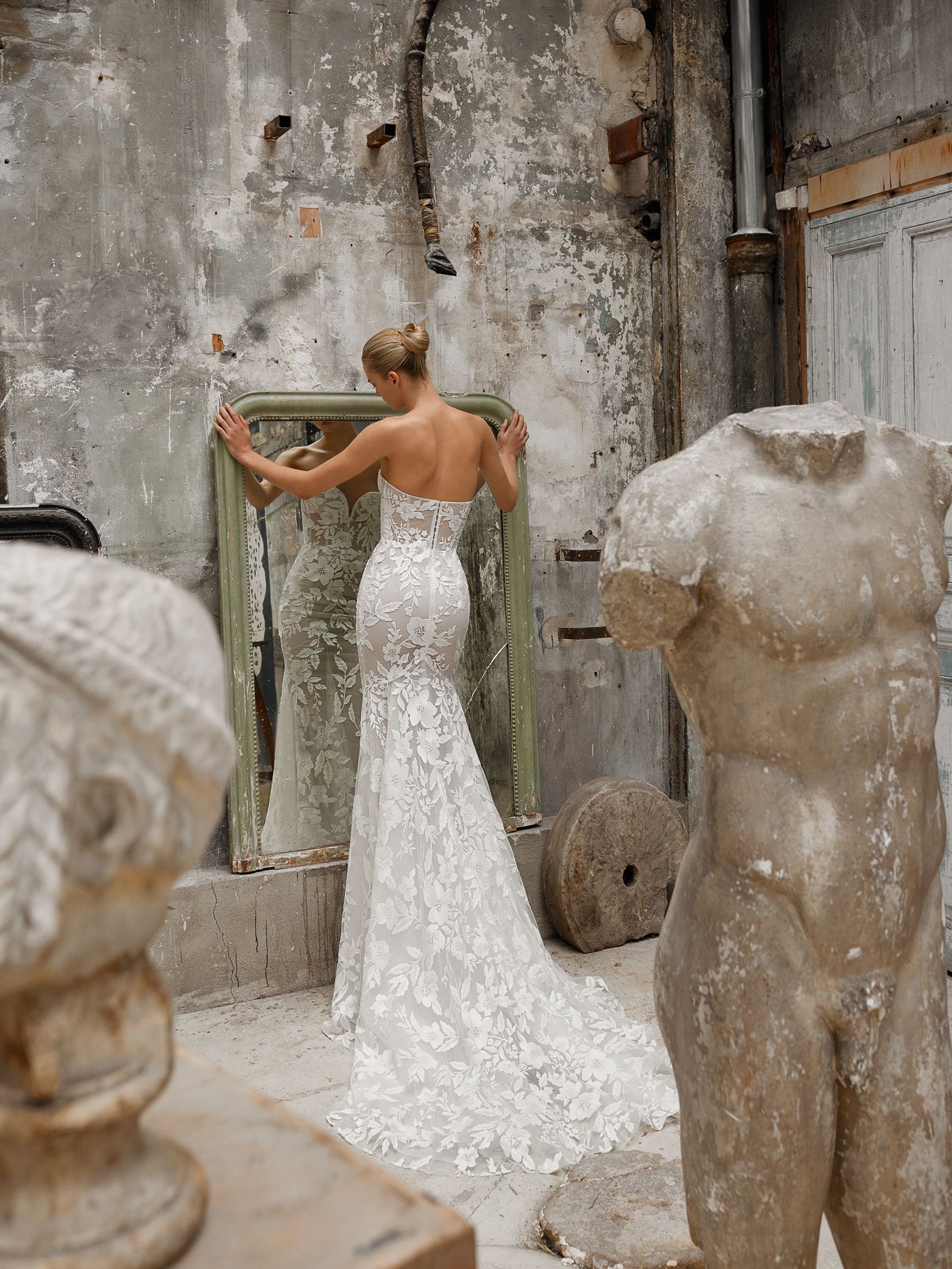 2024-04/Dana Harel_Bridal Spring 2025_Hodaya.jpg