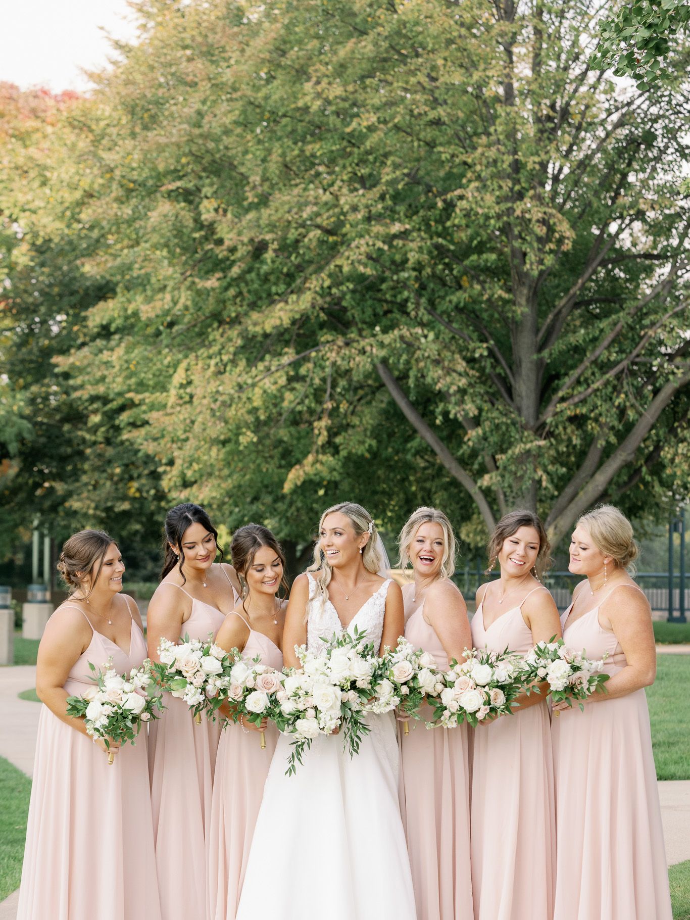 2024-04/MilwaukeeWeddingPhotographer_C.Mae-2074.jpg