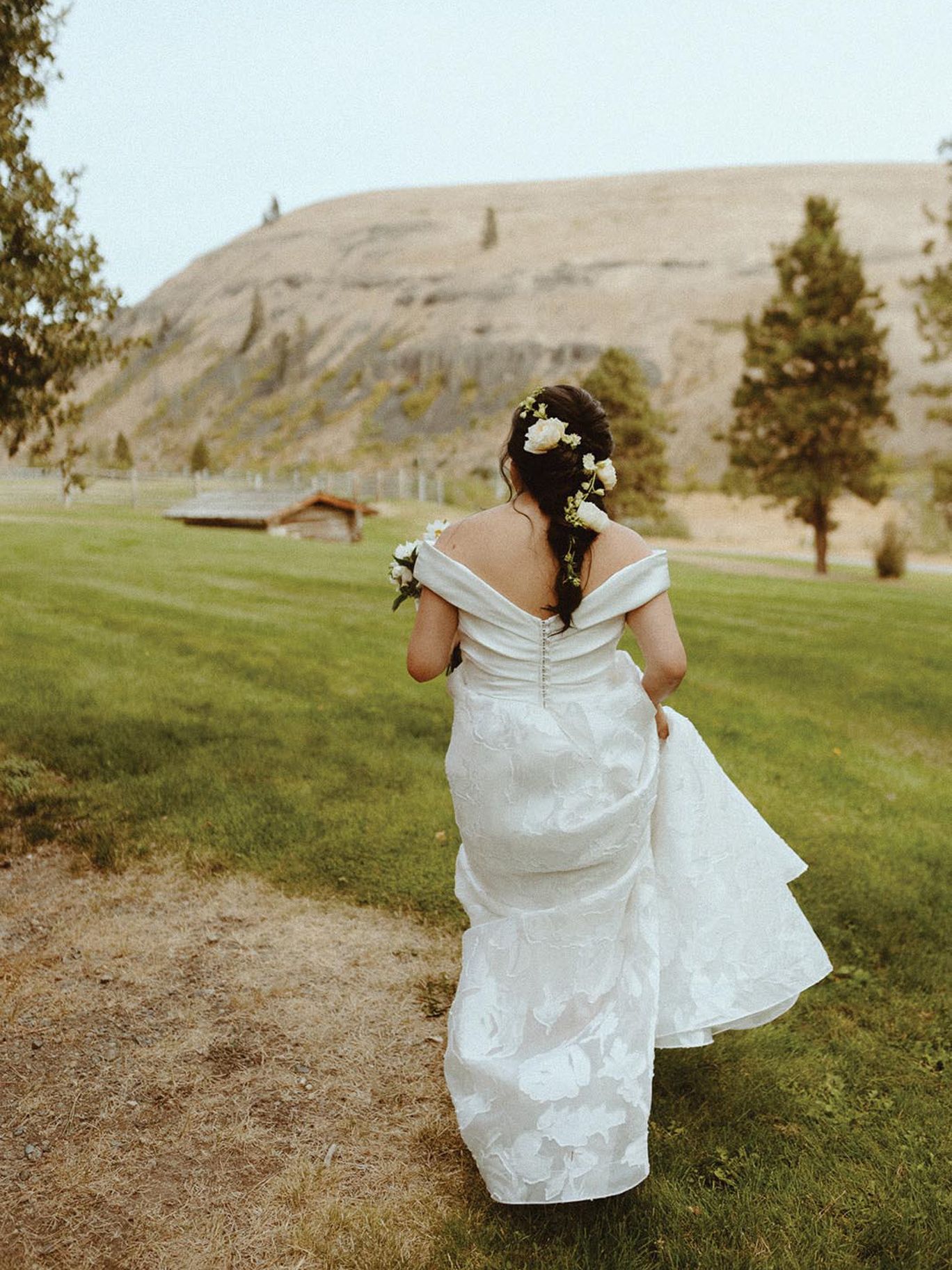 2024-01/caroline-marlys-wedding-330.jpg