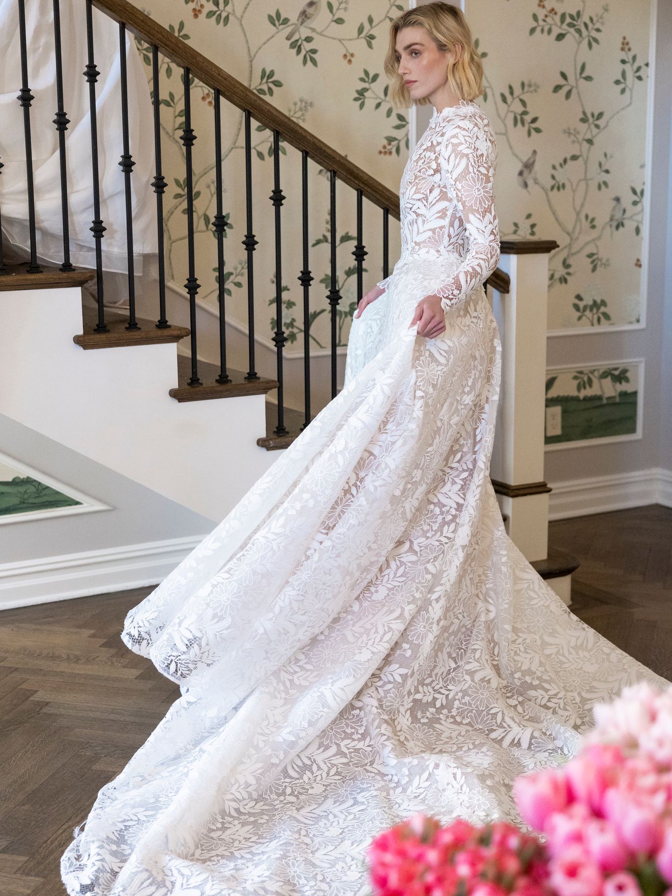2026-04/jaclyn-whyte-classic-bridal-gown-long-train.jpg
