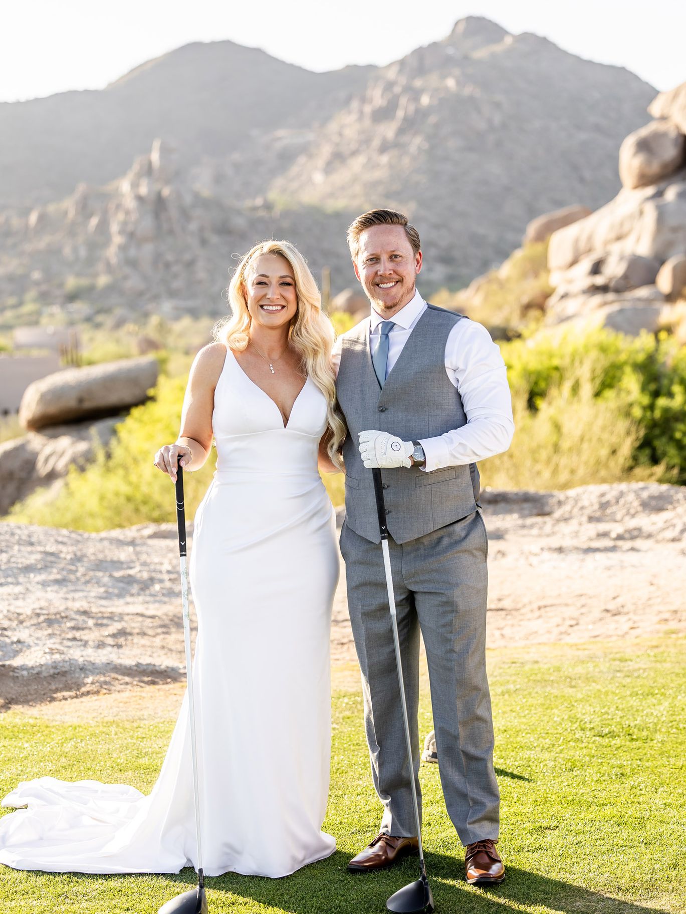 Kloos Wedding, AZB, Couple with Golf Clubs
