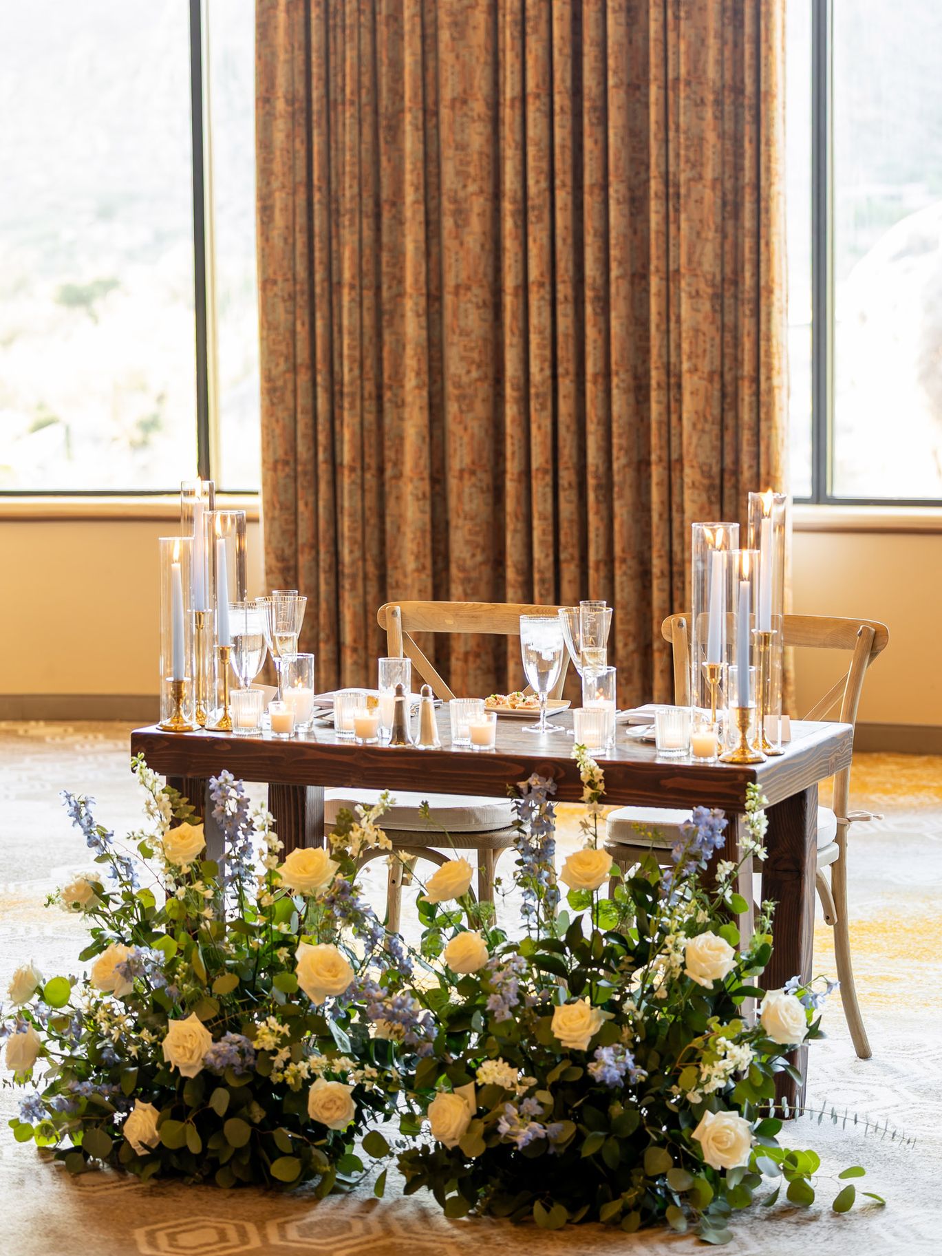 Kloos Wedding, AZB, Sweetheart Table Yellow Flowers