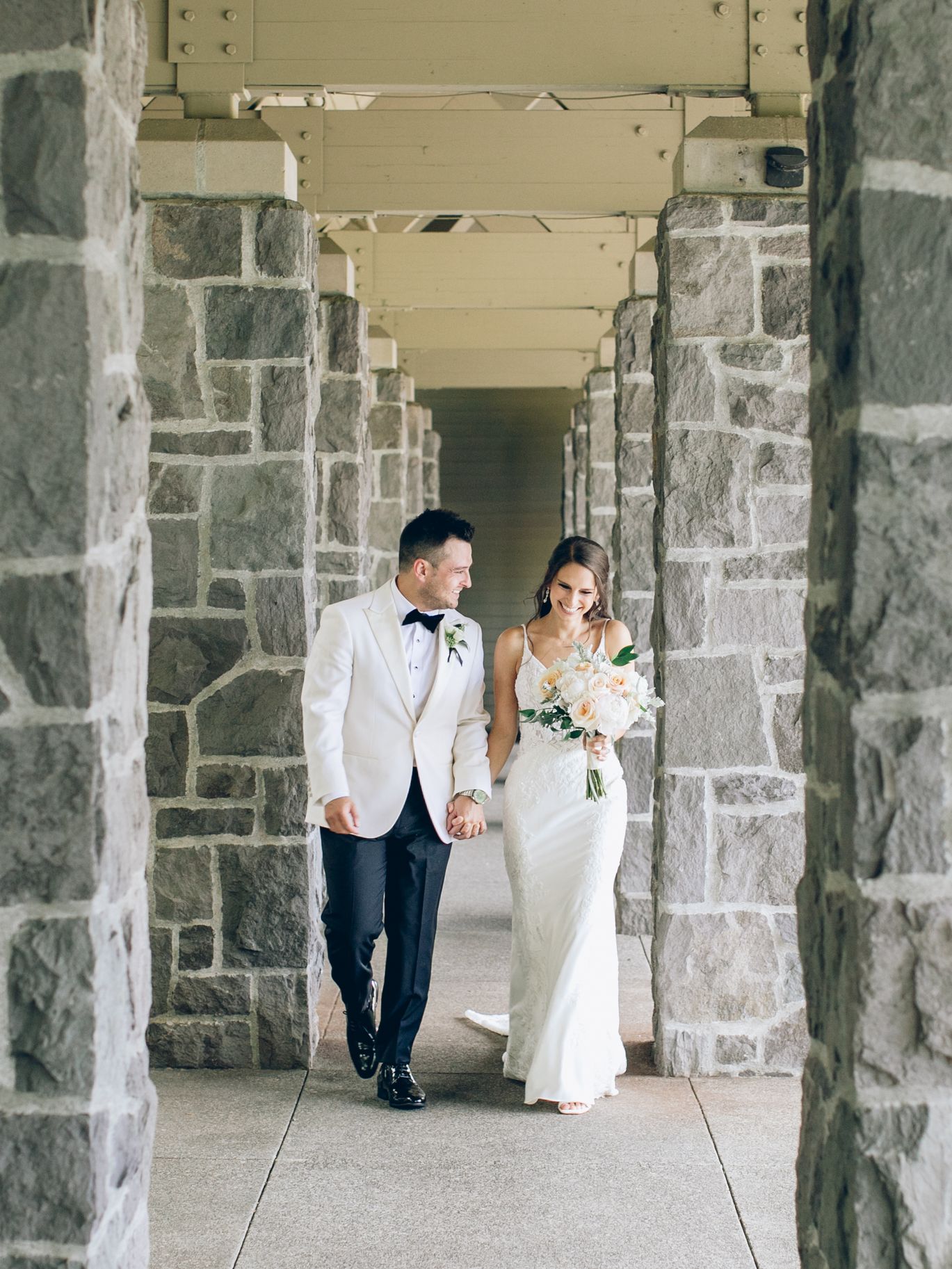 2023-06/Oregon-Golf-Club-Vince-Kristin-Wedding-ANIKO-12.JPG